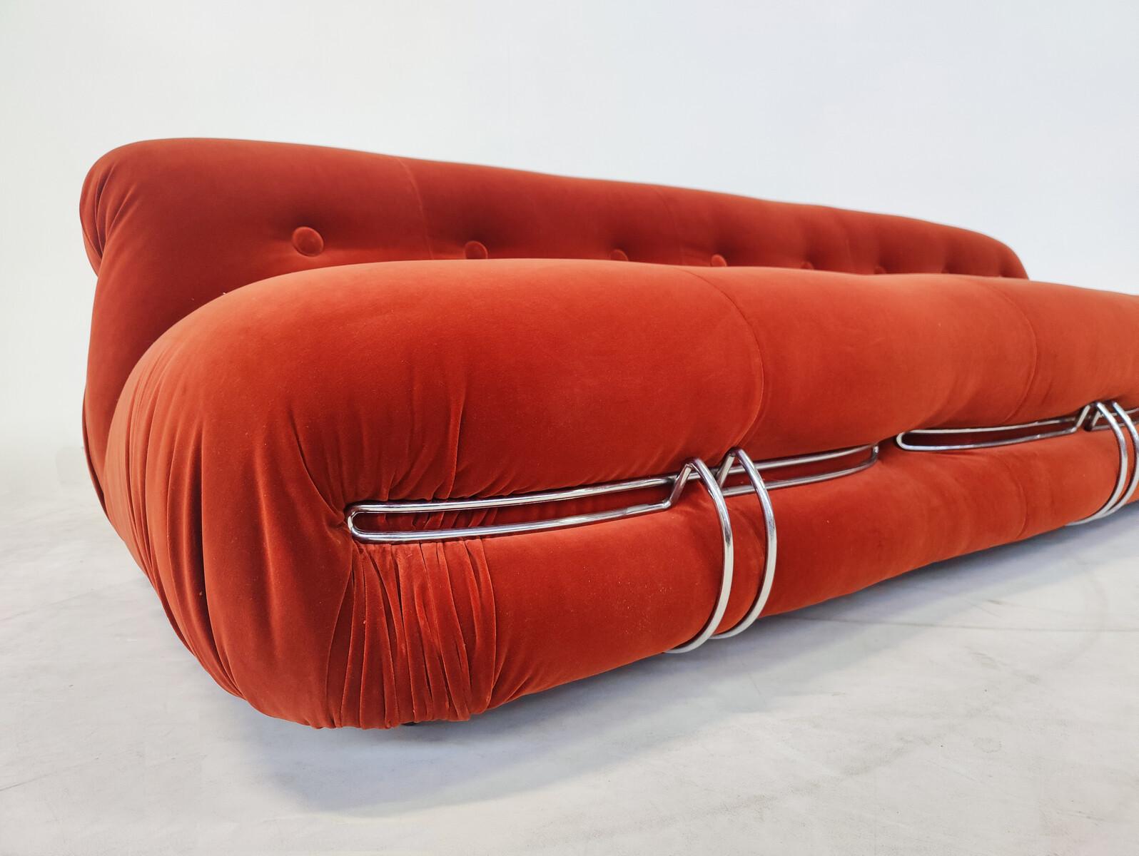 Late 20th Century Midcentury Orange Soriana Three-Seater by Tobia & Afra Scarpa for Cassina For Sale