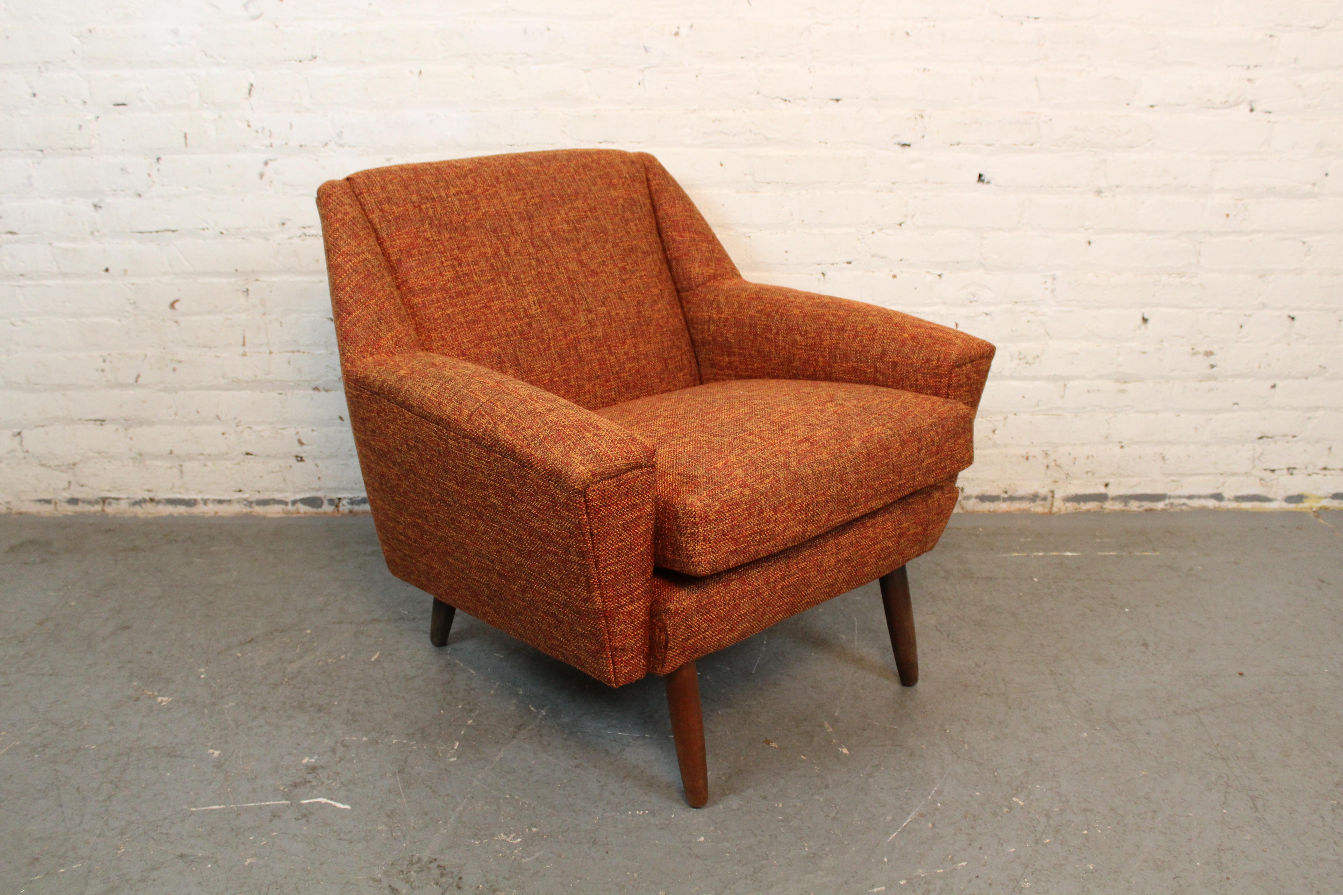 Mid-Century Orange Tweed Geometric Club Chair For Sale 5
