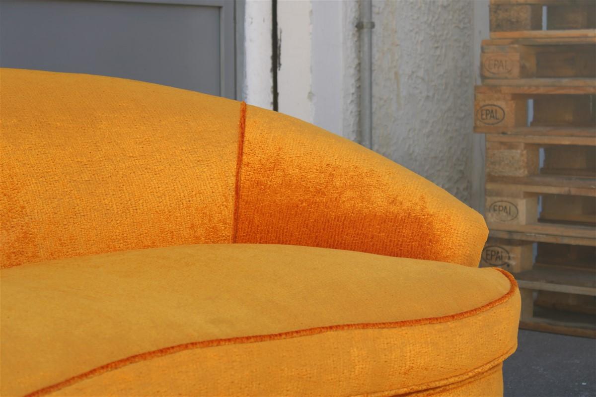 Mid-Century Orange Velvet Curved Sofa Made in Italy 1950s Wood Feet For Sale 4