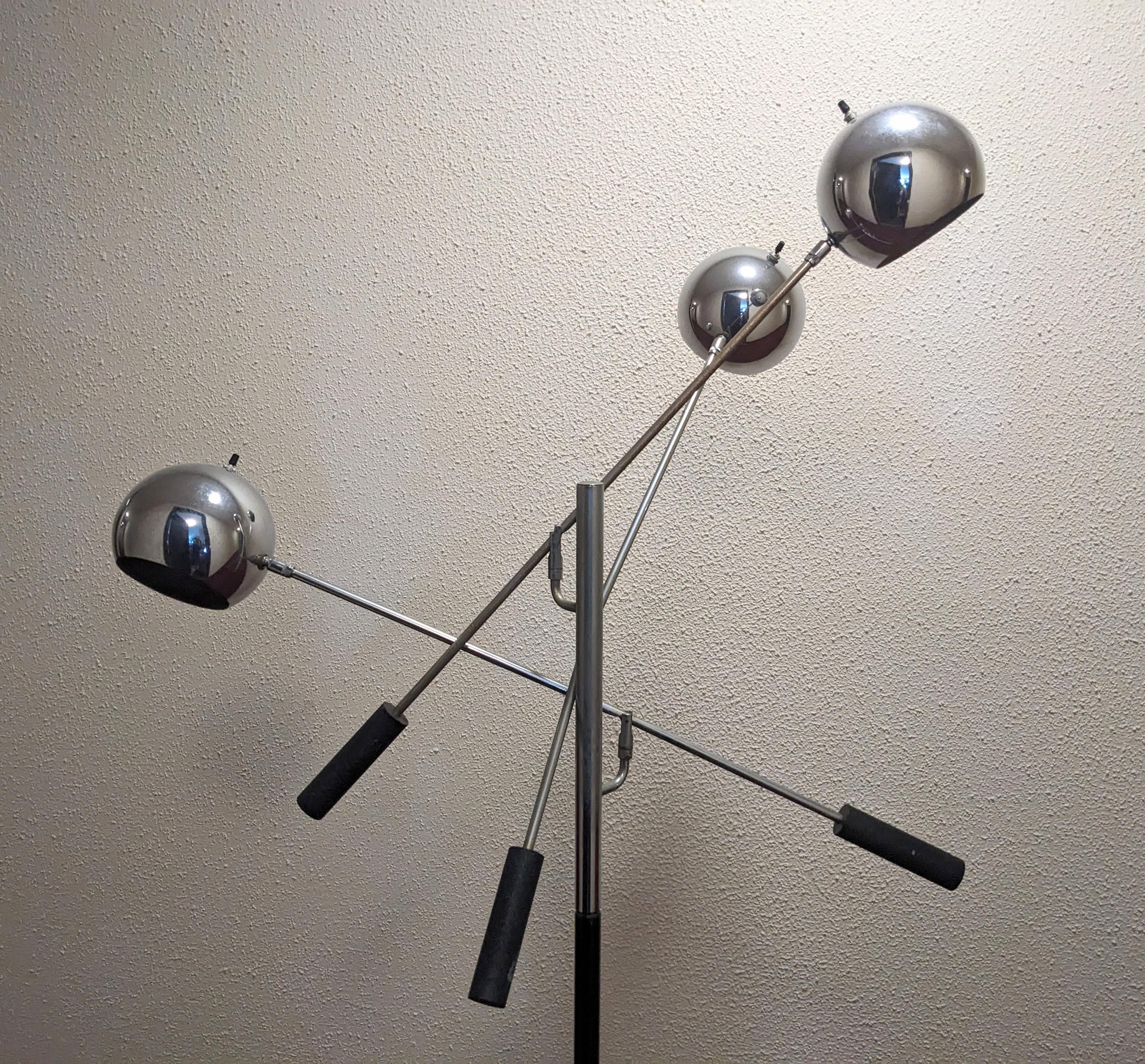 Mid Century Orbiter Lamp, Robert Sonneman For Sale 3