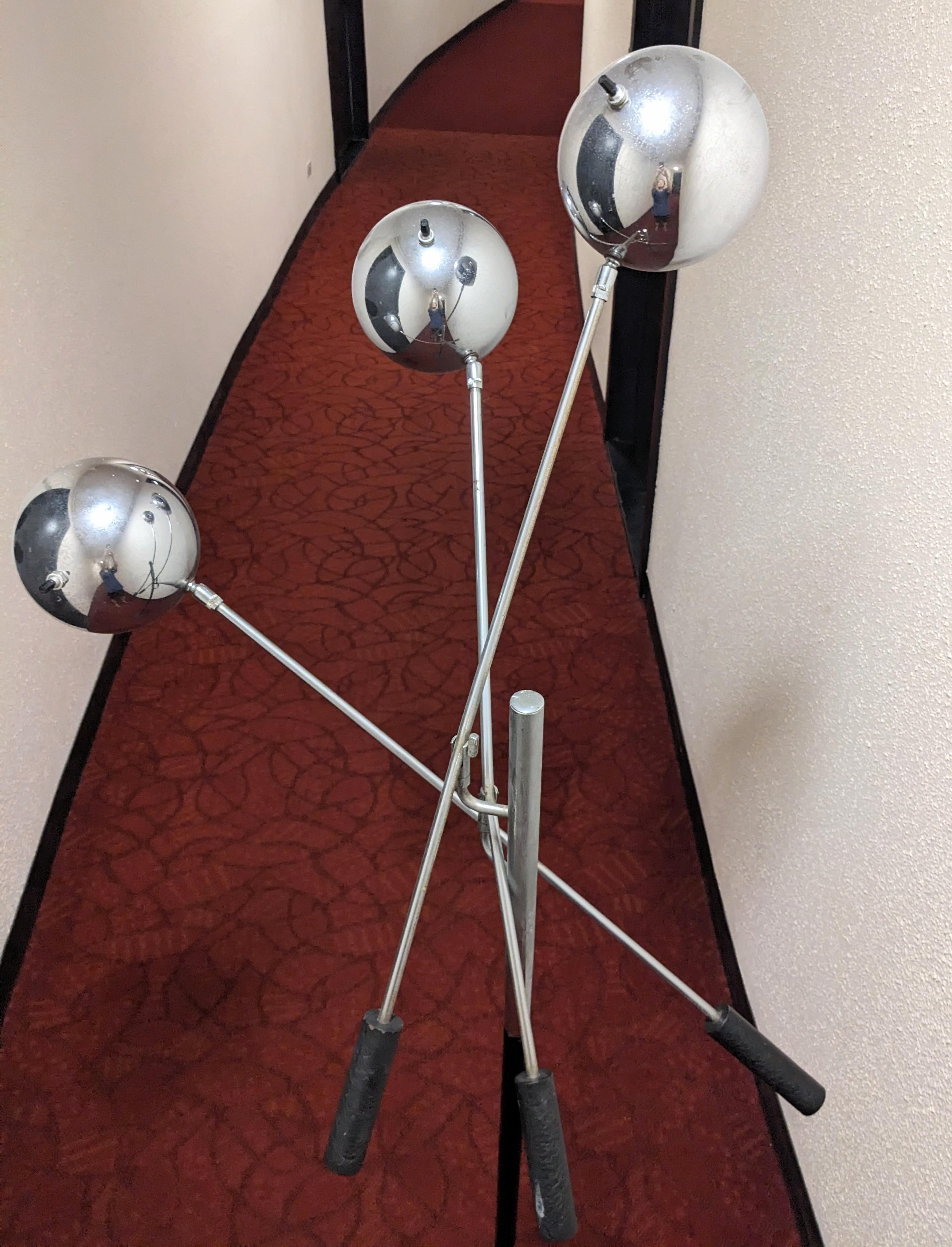 Mid Century Orbiter Lamp, Robert Sonneman For Sale 4