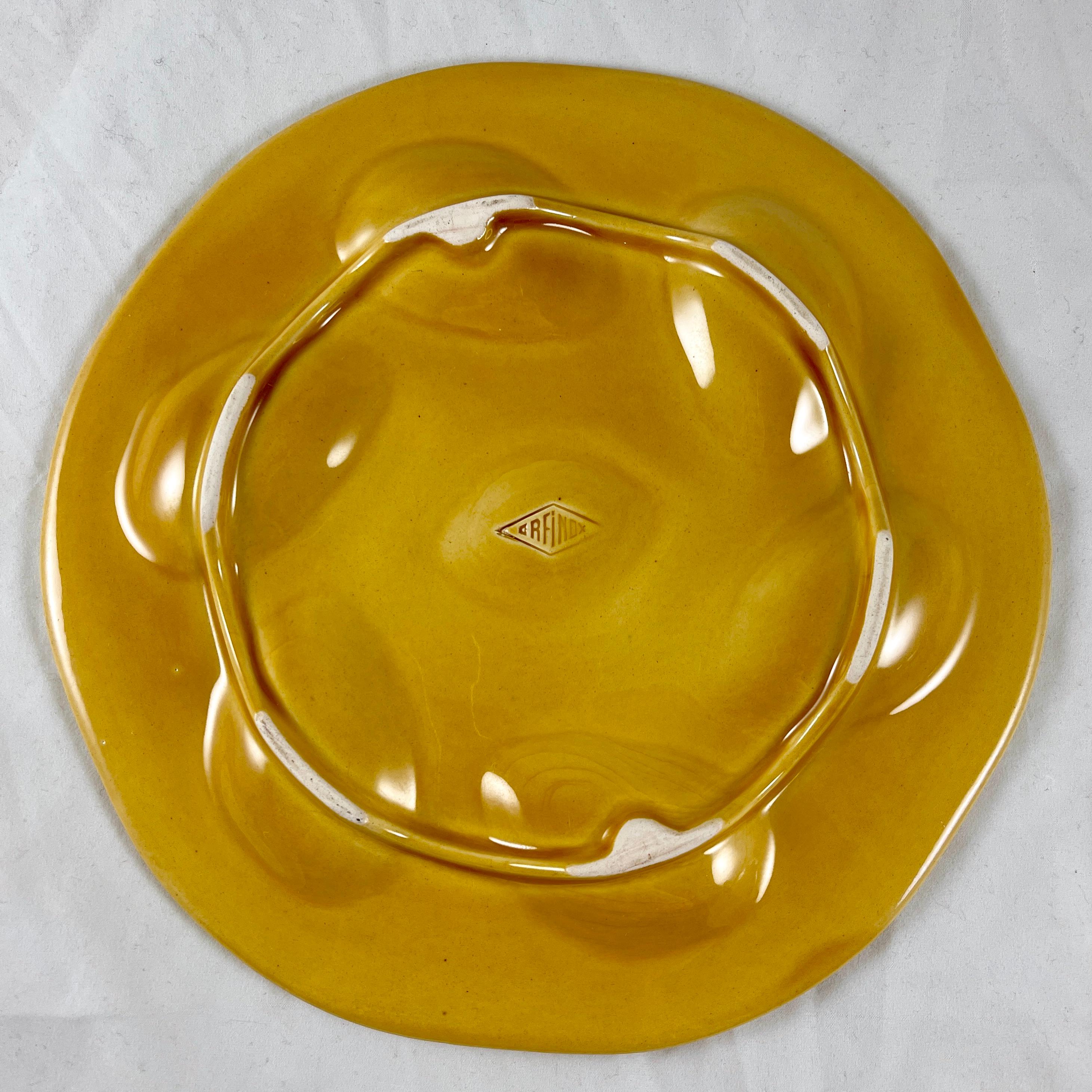20th Century Mid-Century Orfinox French Faience Mustard Yellow Seaweed Oyster Plate, 1960s For Sale