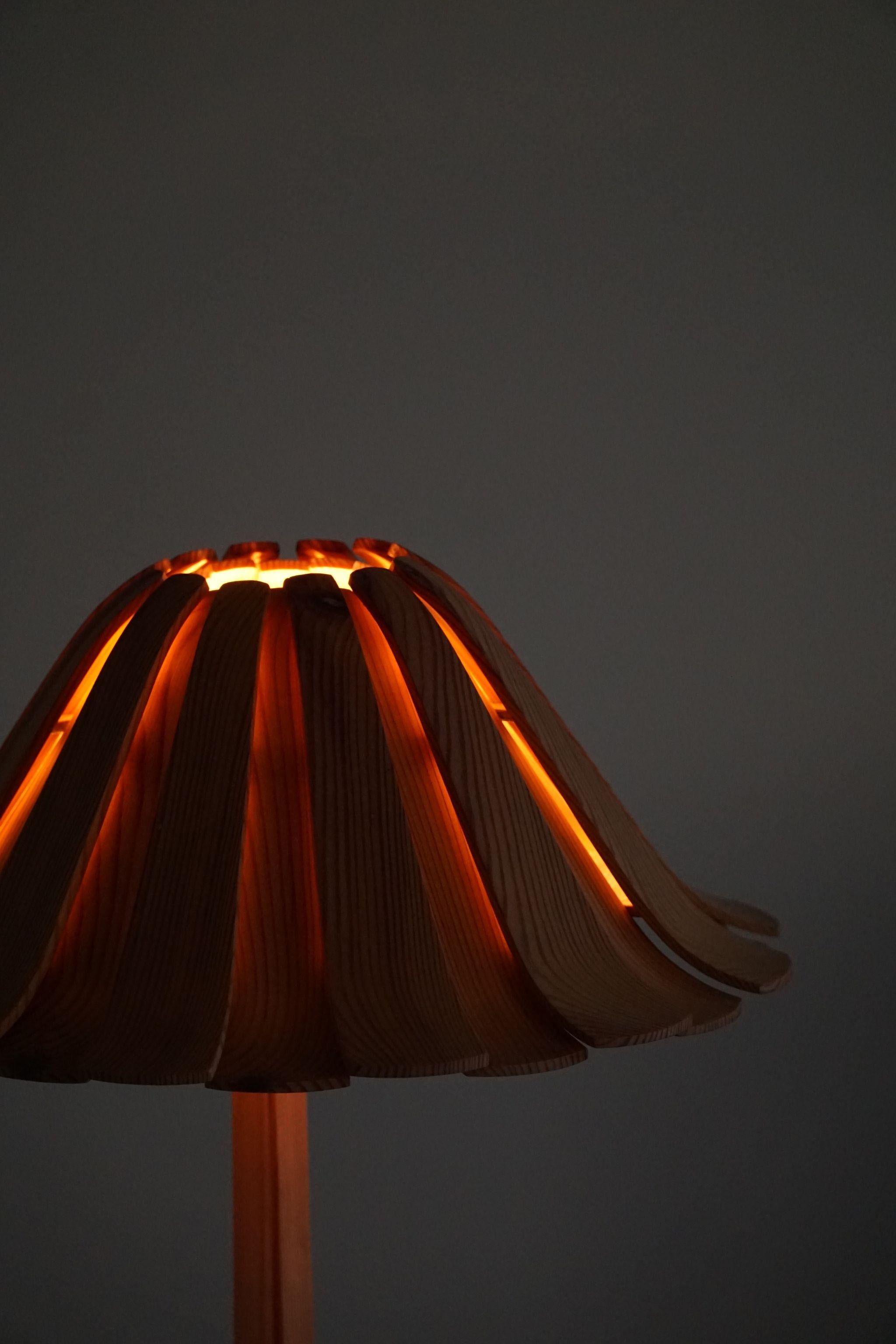Mid Century Organic Floor Lamp in Pine, Swedish Cabinetmaker, Made in 1960s 2