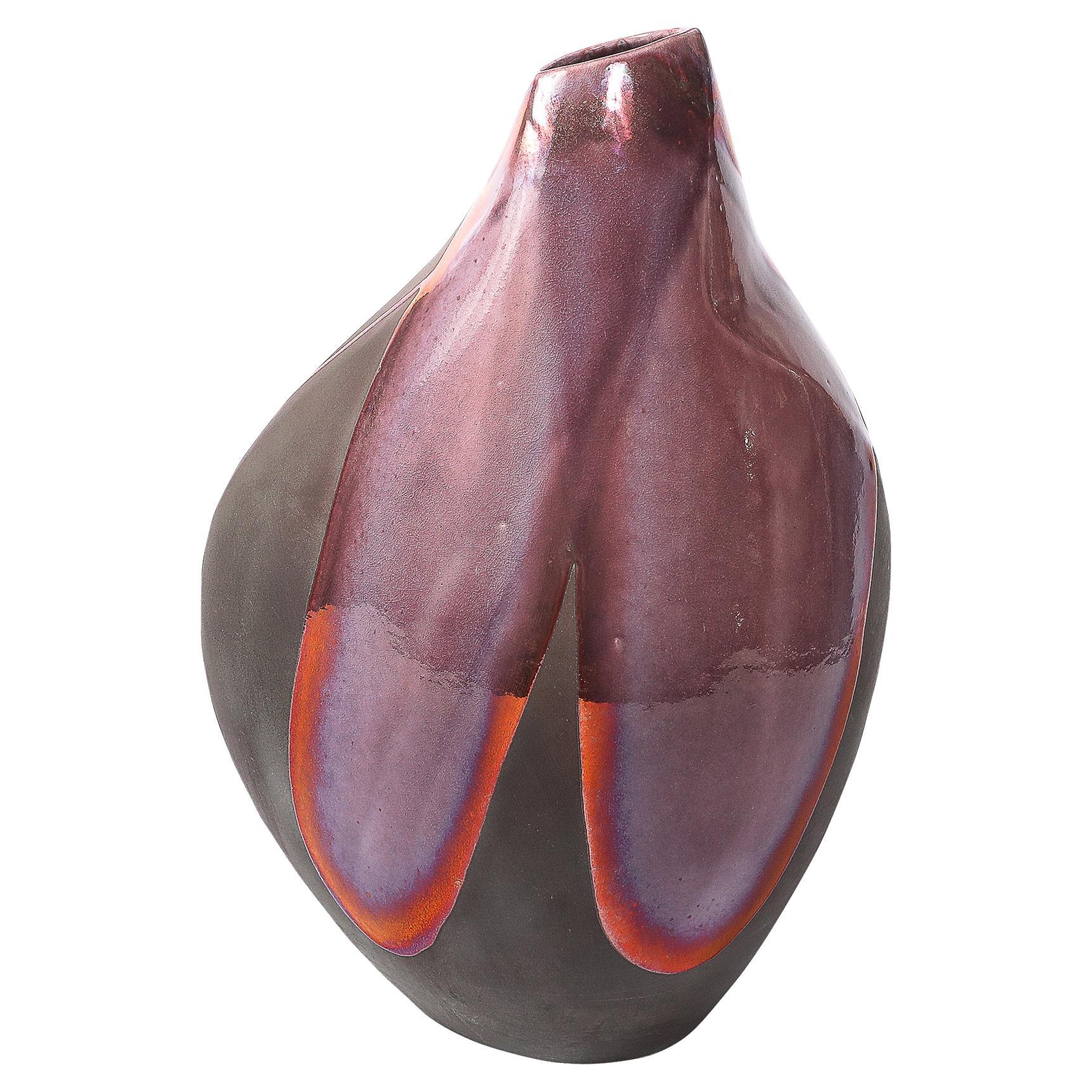 Mid-Century Organic Glazed Gray 
Violet Ceramic Studio Vase signed Tony Evans im Angebot