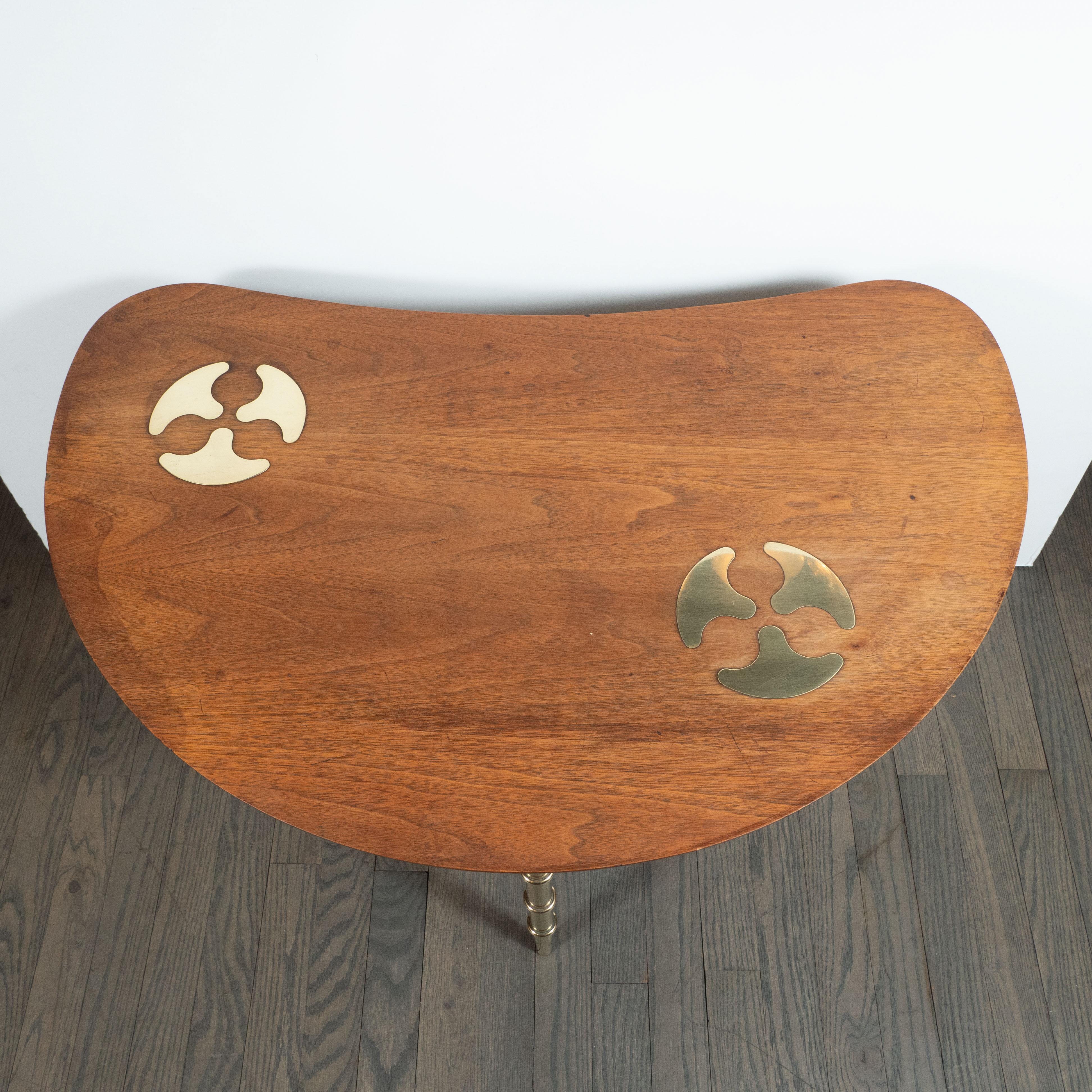 Midcentury Organic Inlaid Brass & Walnut Bowfront Side/End Table by Mastercraft In Excellent Condition For Sale In New York, NY