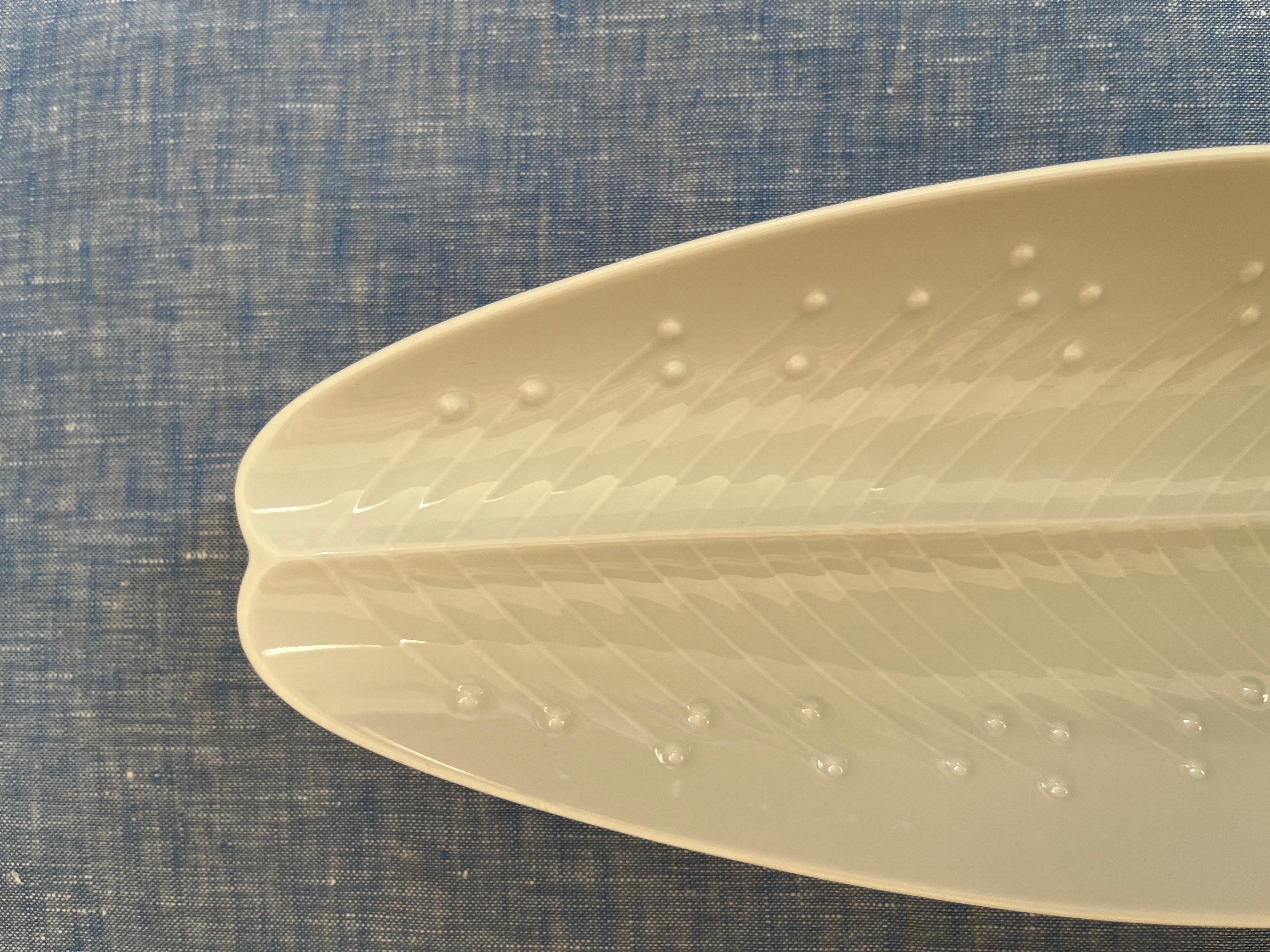 Plato Orgánico Hoja/Cáscara de mediados de siglo, Tapio Wirkkala para Rosenthal, 1960 en Bueno estado para la venta en Frederiksberg C, DK