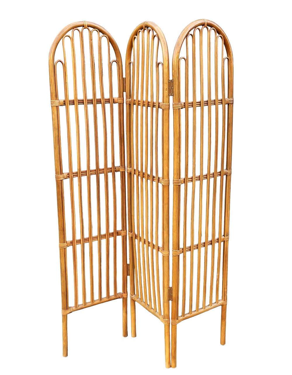 Mid-Century Modern Midcentury Organic Modern Bamboo Rattan Dressing Screen or Room Divider For Sale