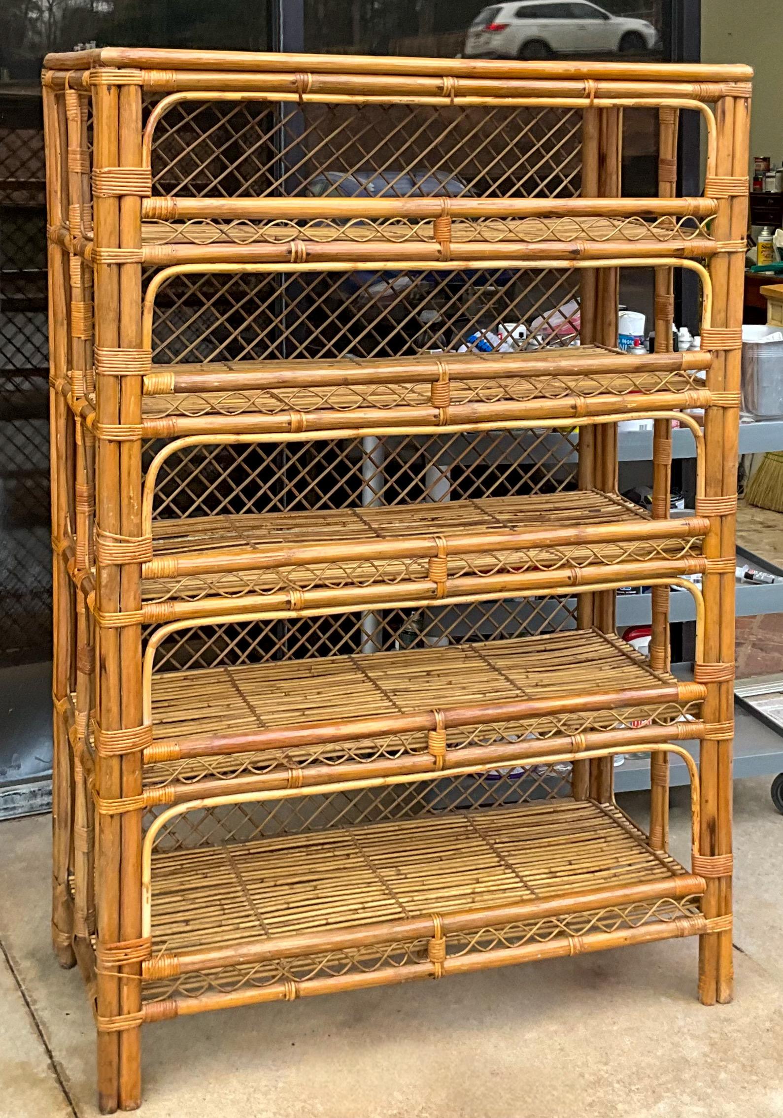 Mid-Century Organic Modern Coastal Style Bamboo Shelves / Etageres - Pair  In Good Condition For Sale In Kennesaw, GA
