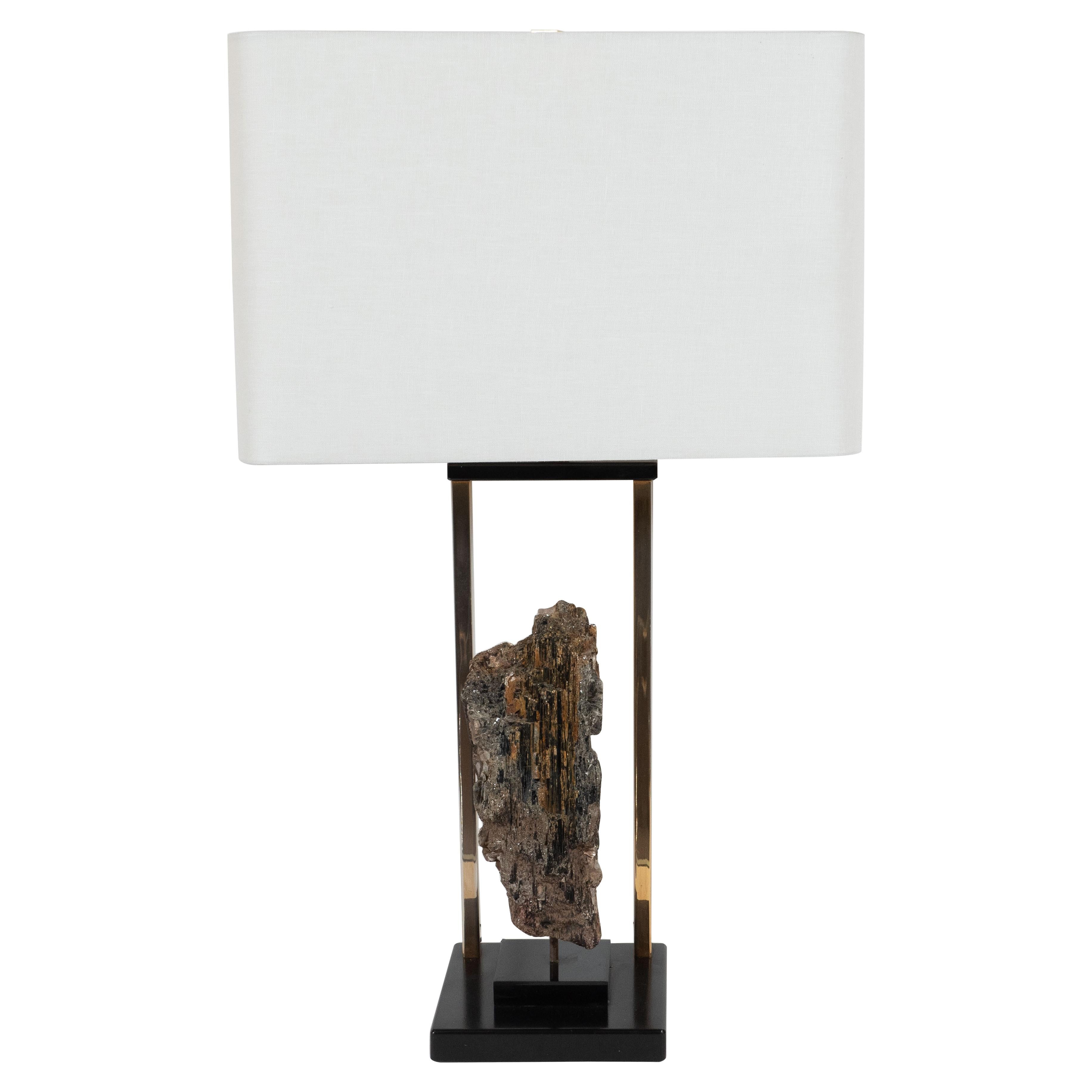 French Midcentury Organic Modern Mica, Brass, Black Enamel and Resin Table Lamp For Sale