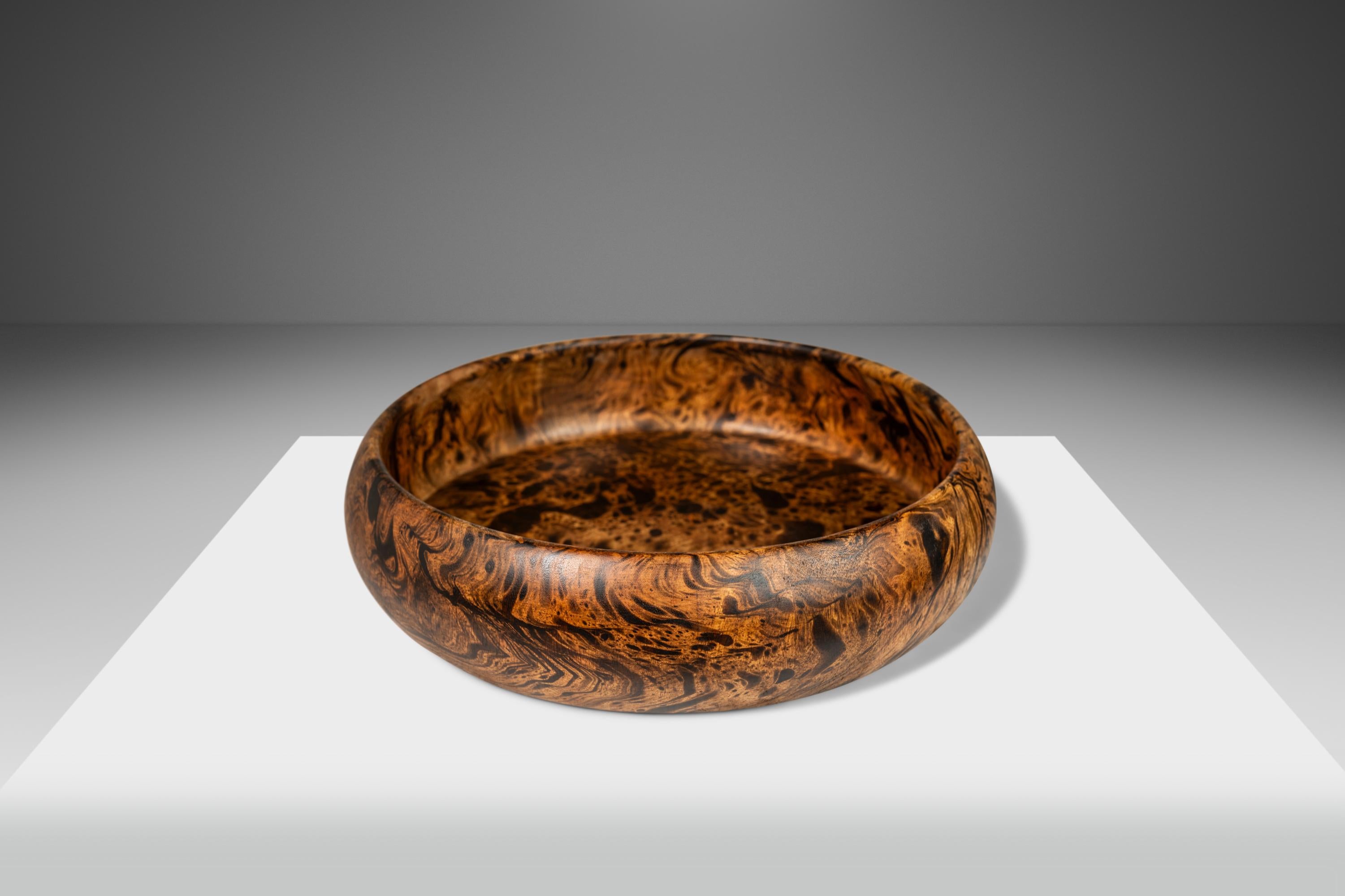 Mid-Century Organic Modern Serving Bowl Carved from Mango Wood, USA, c. 1960's In Good Condition In Deland, FL