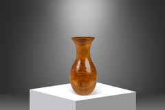 Mid-Century Organic Modern Wood-Turned Vase in Solid Honey Oak, USA, c. 1970s