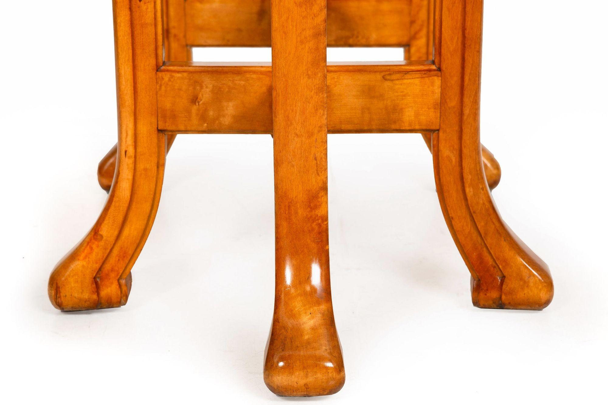 Mesa de centro de abedul con incrustaciones de parquet orgánico modernista de mediados de siglo en venta 4