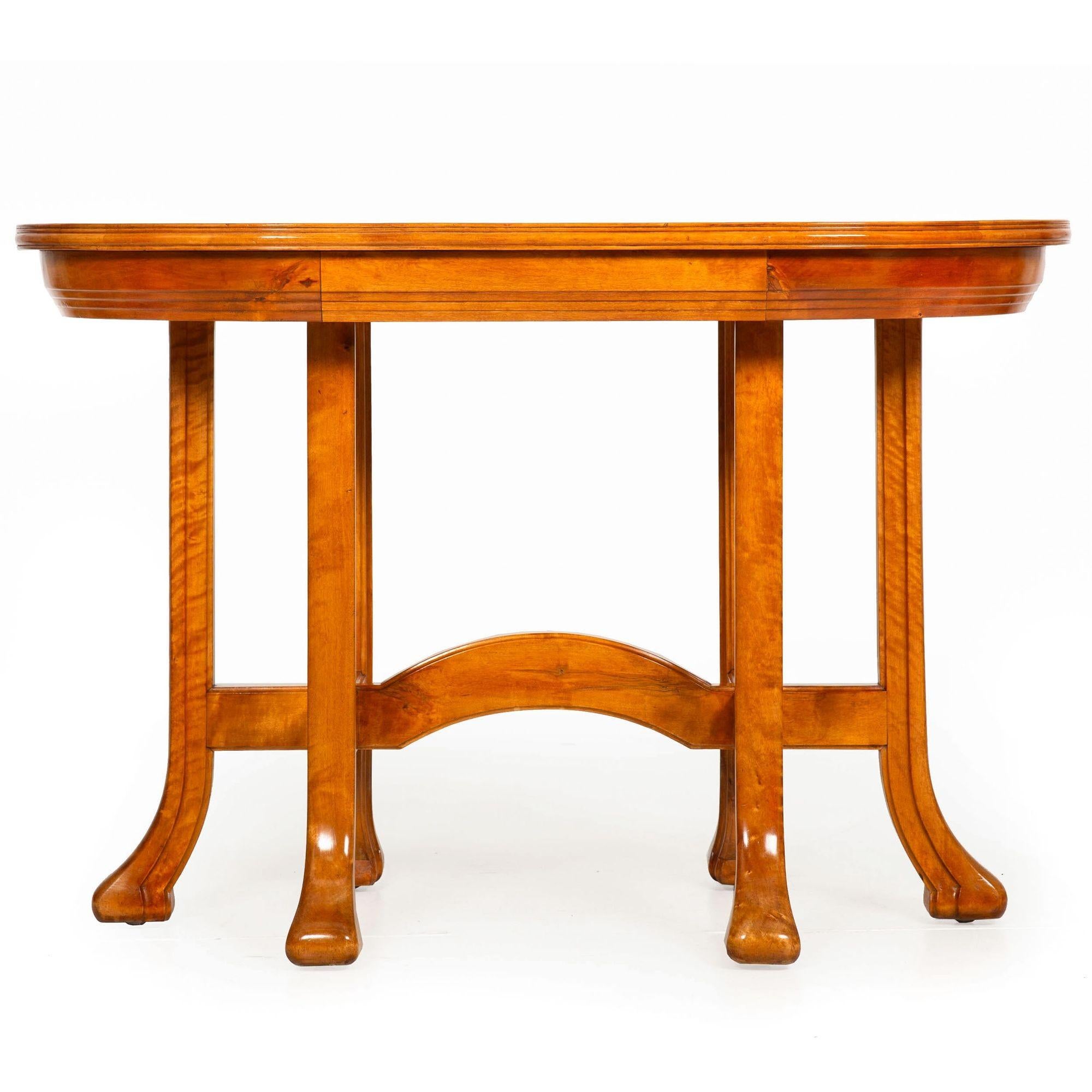 Mesa de centro de abedul con incrustaciones de parquet orgánico modernista de mediados de siglo siglo XX en venta