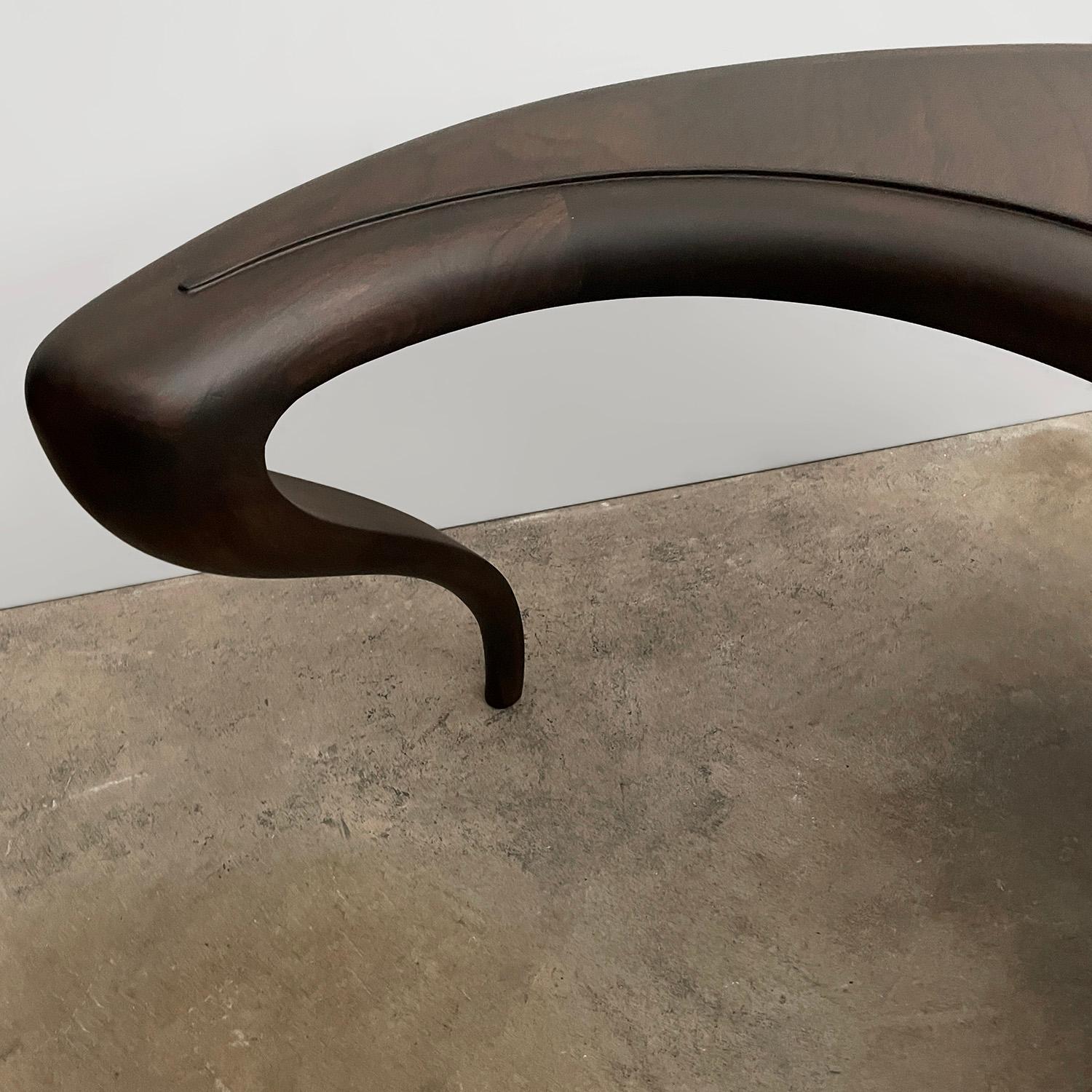 20ième siècle Table basse organique en forme d'orbe zoomorphe du milieu du siècle dernier en vente