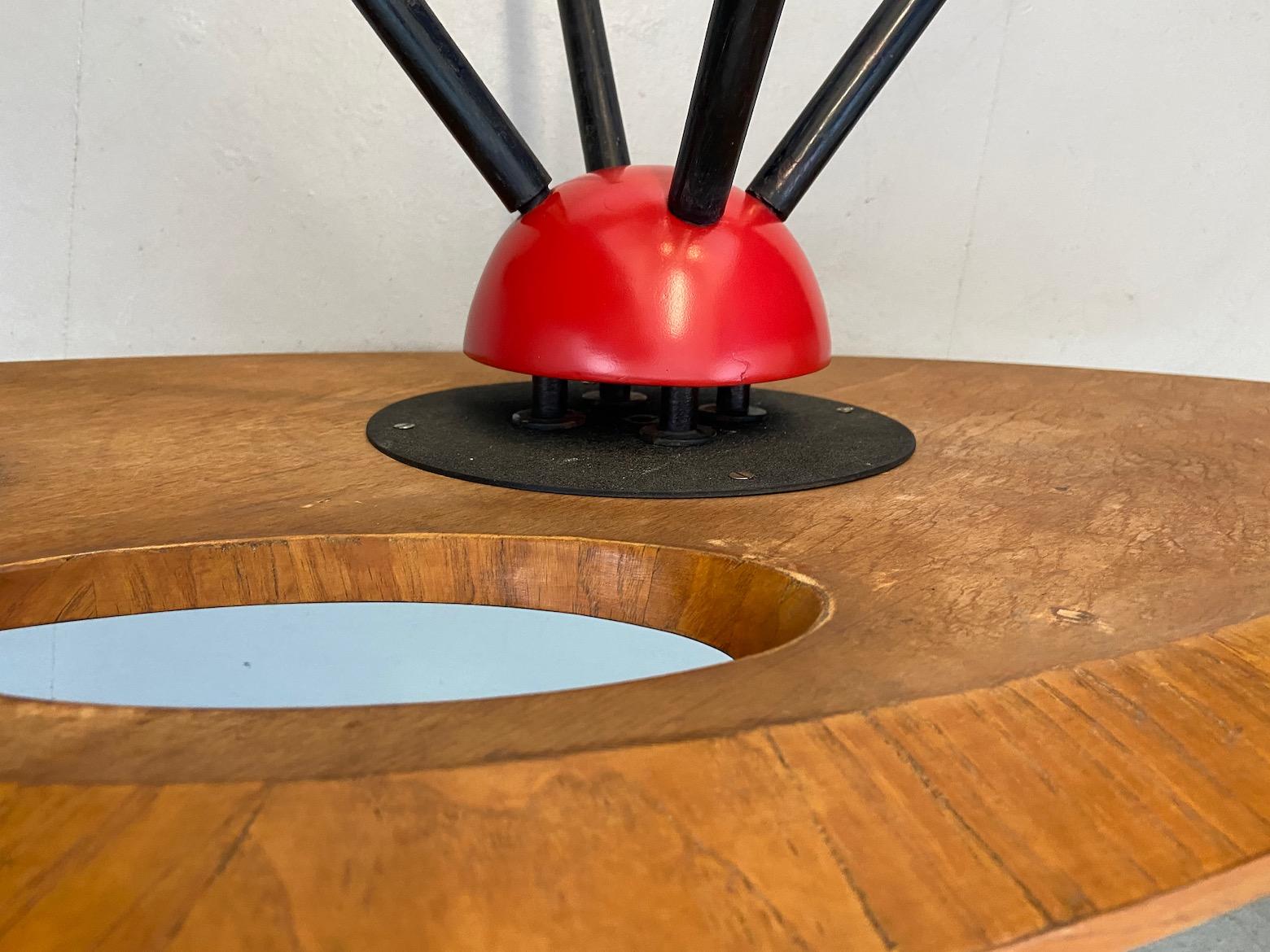 Midcentury Organic Shaped Coffee Table in the Manner of Gio Ponti, circa 1950s For Sale 2