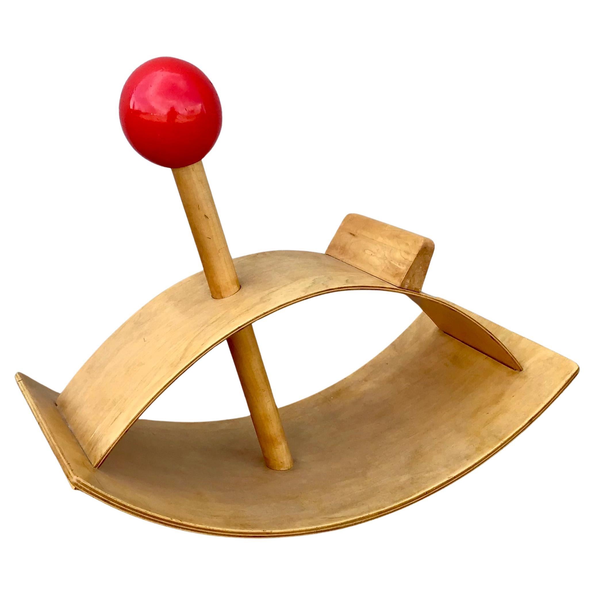 Mid Century Original "Rocking Beauty" Creative Playthings Schaukelpferd aus Holz
