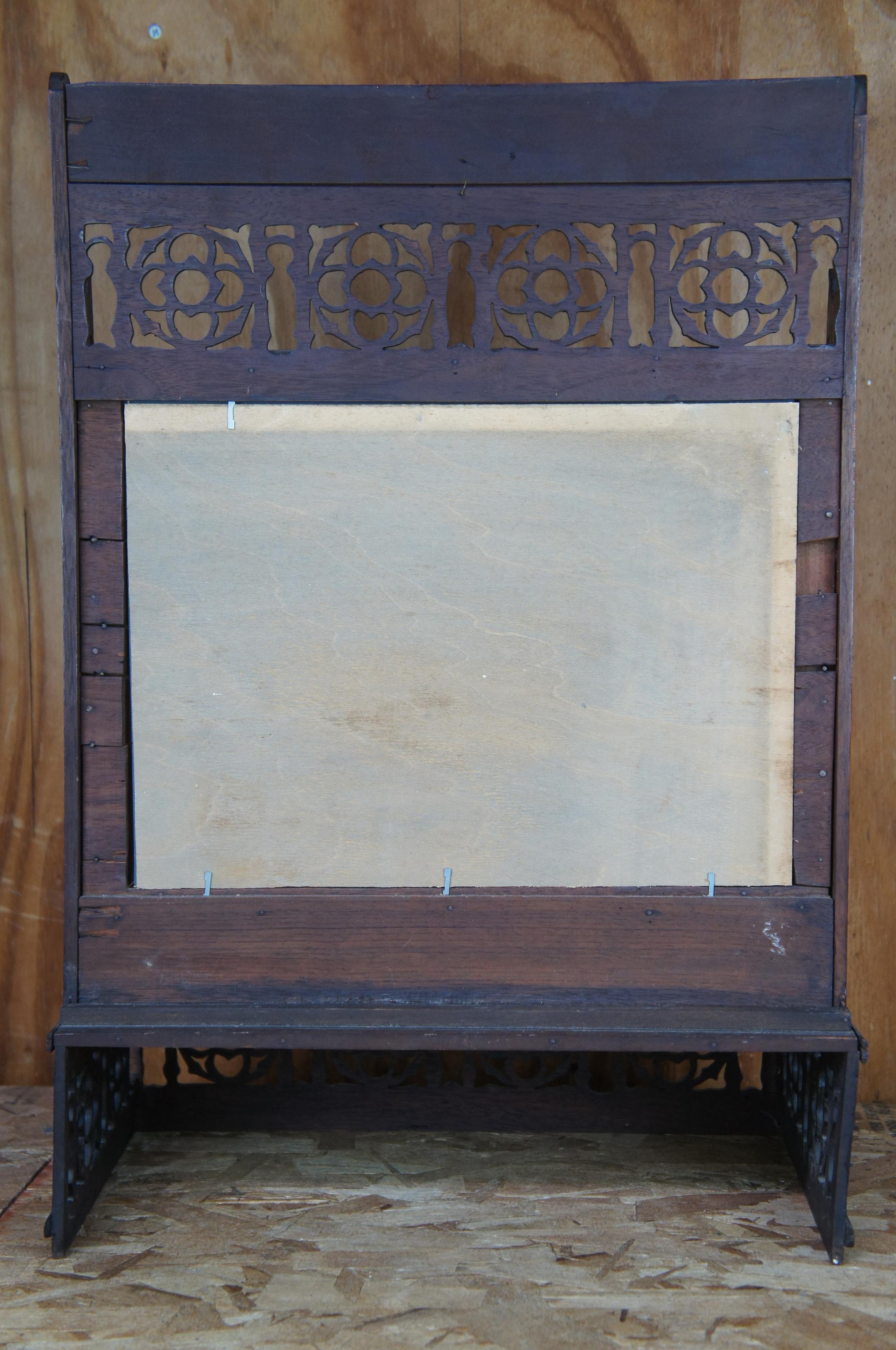 Miroir d'étagère d'autel pour bureau ou de coiffeuse avec dragon percé, orné du milieu du siècle dernier 1