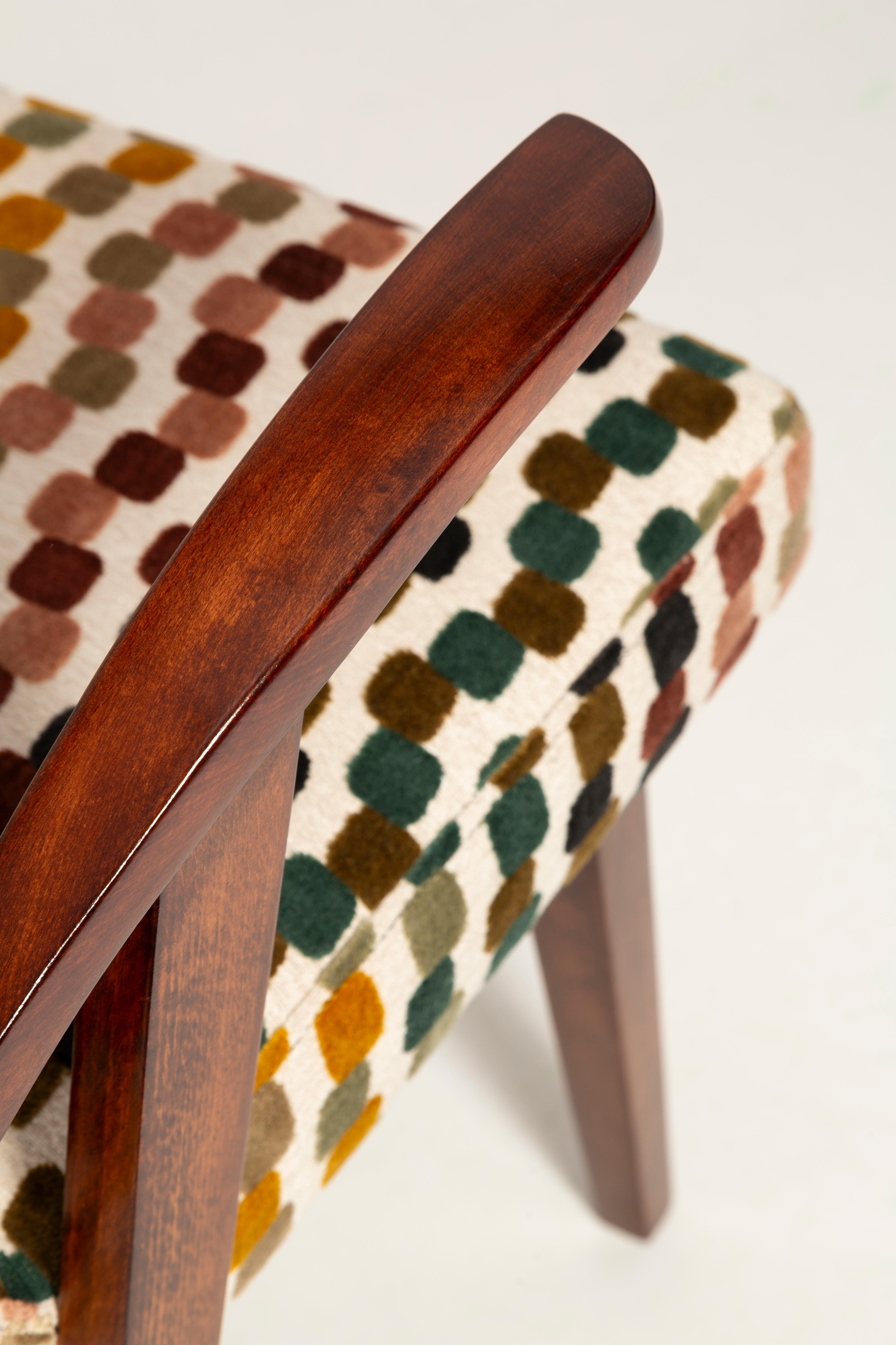 Mid Century Orphisme Multicolored Velvet Armchair by M. Puchala, Europe, 1960s For Sale 3