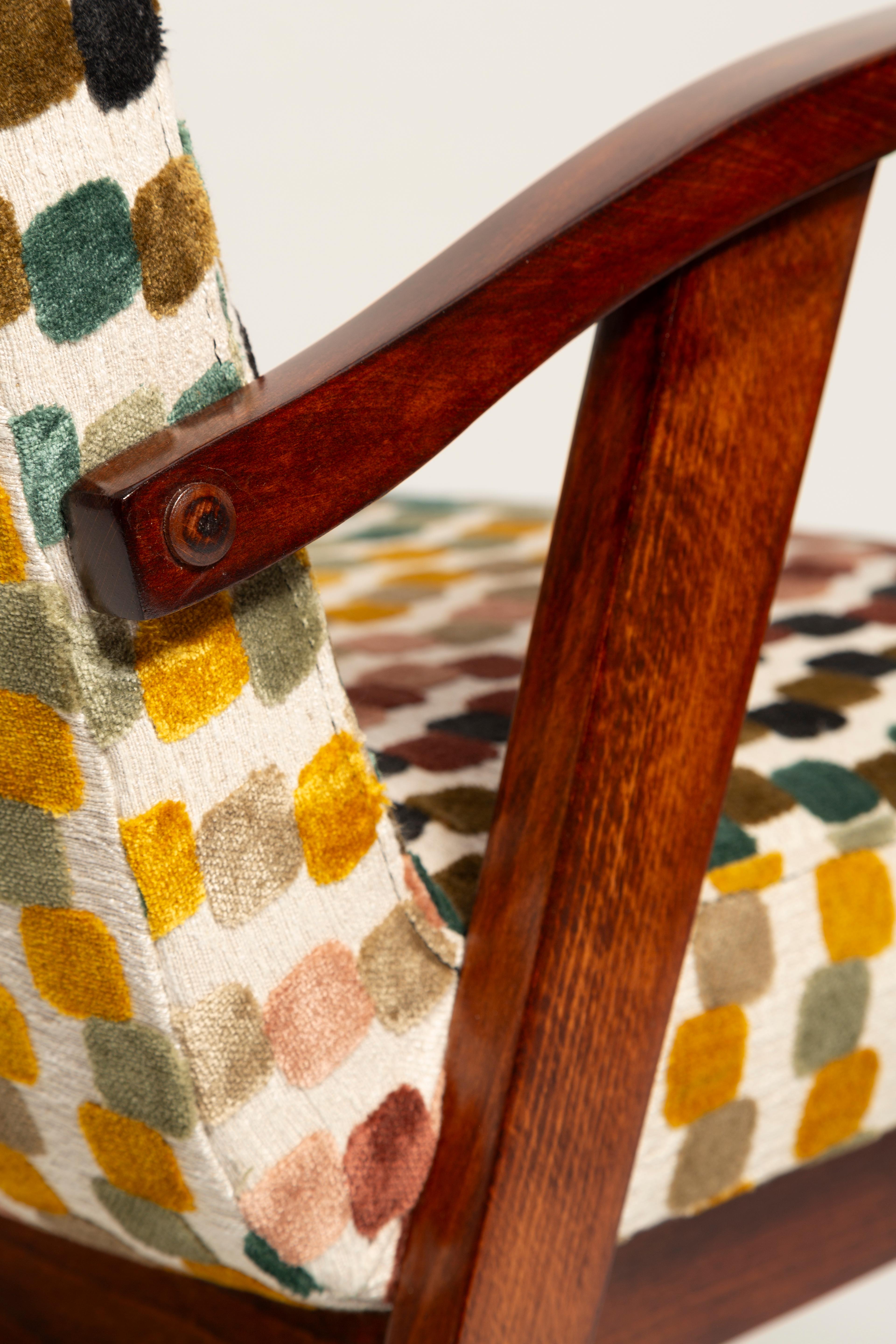 Mid Century Orphisme Multicolored Velvet Armchair by M. Puchala, Europe, 1960s For Sale 4