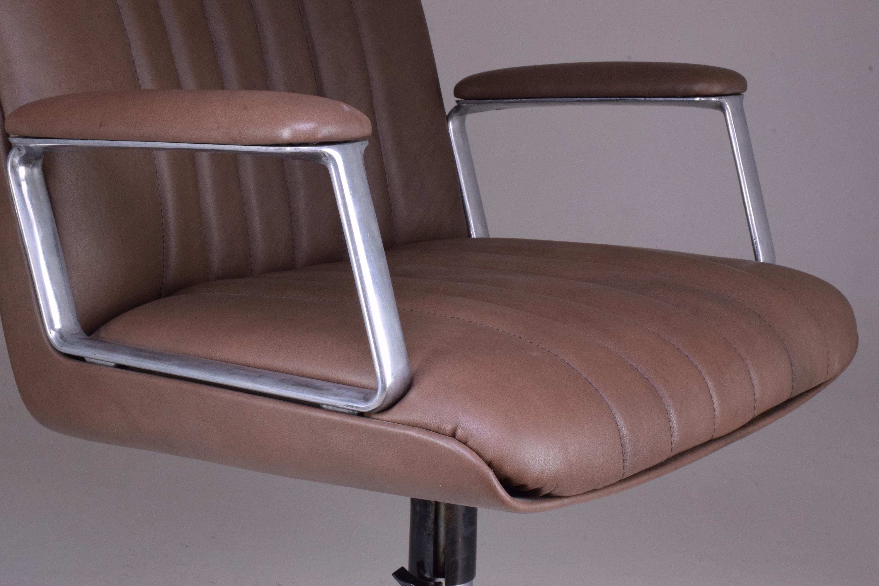 Italian Midcentury Osvaldo Borsani Office Chair, 1960s