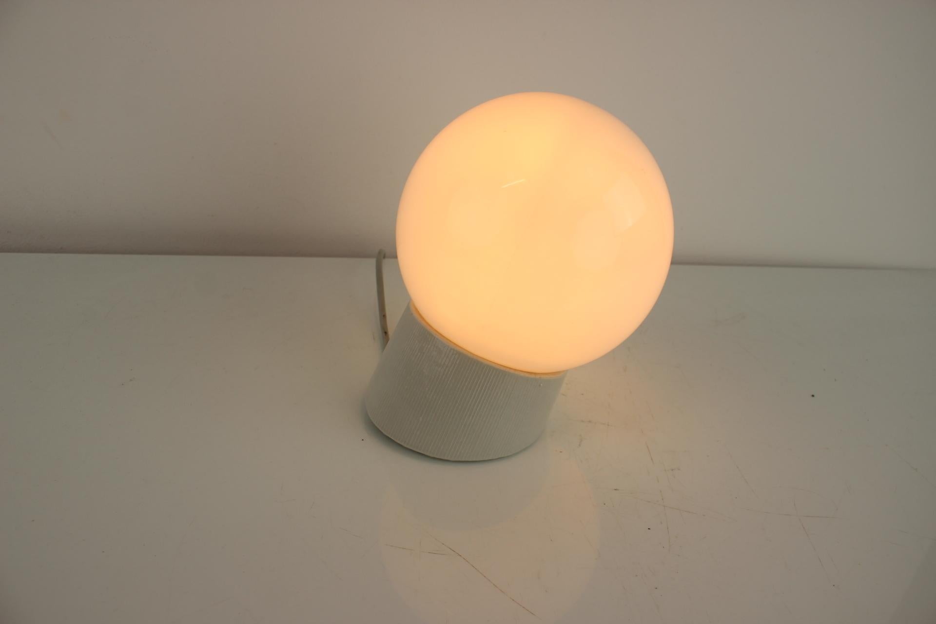Mid-Century Outdoor Porcelain Lamp, 1950's For Sale 3