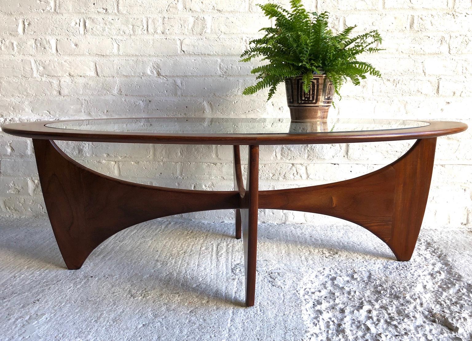 Midcentury Oval 'Astro' Teak Coffee Table with Glass Top by G-Plan, 1960s In Good Condition In Richmond, Surrey