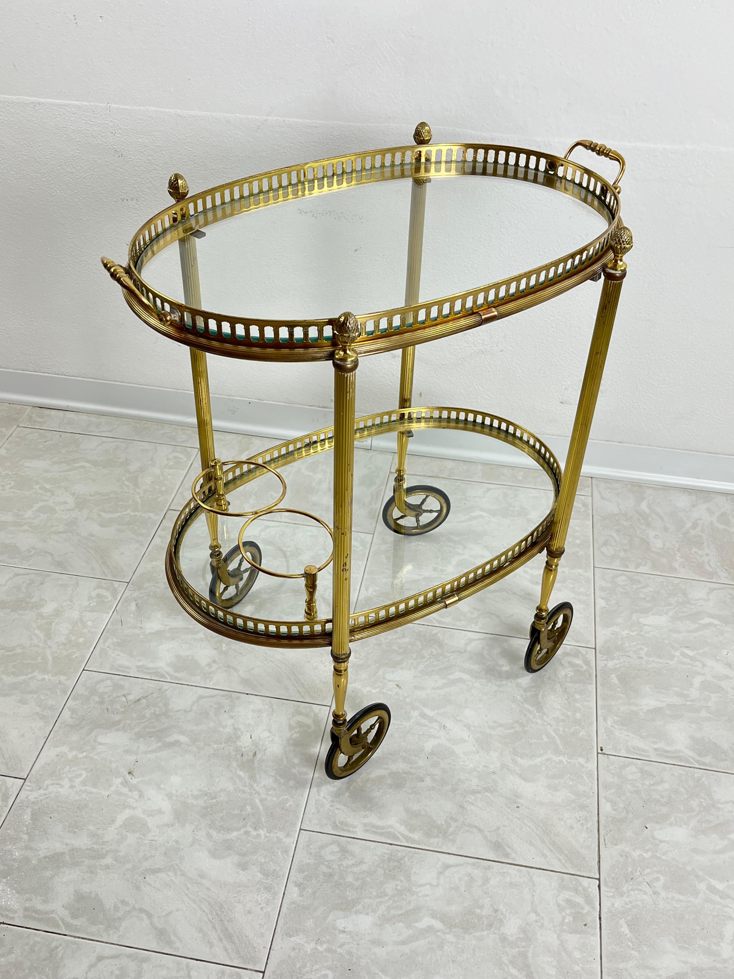 Mid-Century Oval Brass Bar Cart Attributed To Paolo Buffa 1950s For Sale 3