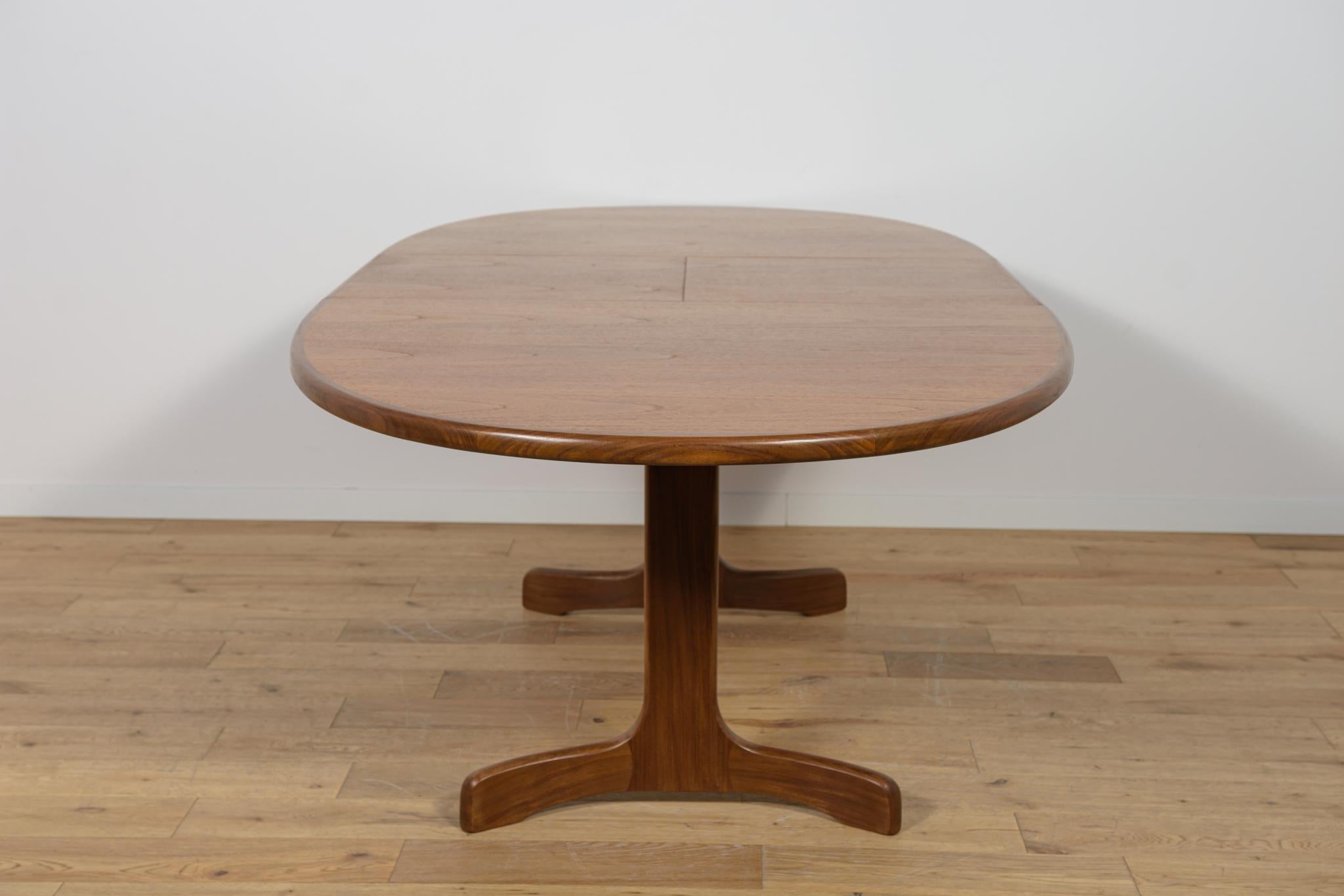 Tavolo da pranzo ovale di metà secolo in teak di G-Plan, Regno Unito, anni '60 in vendita 4