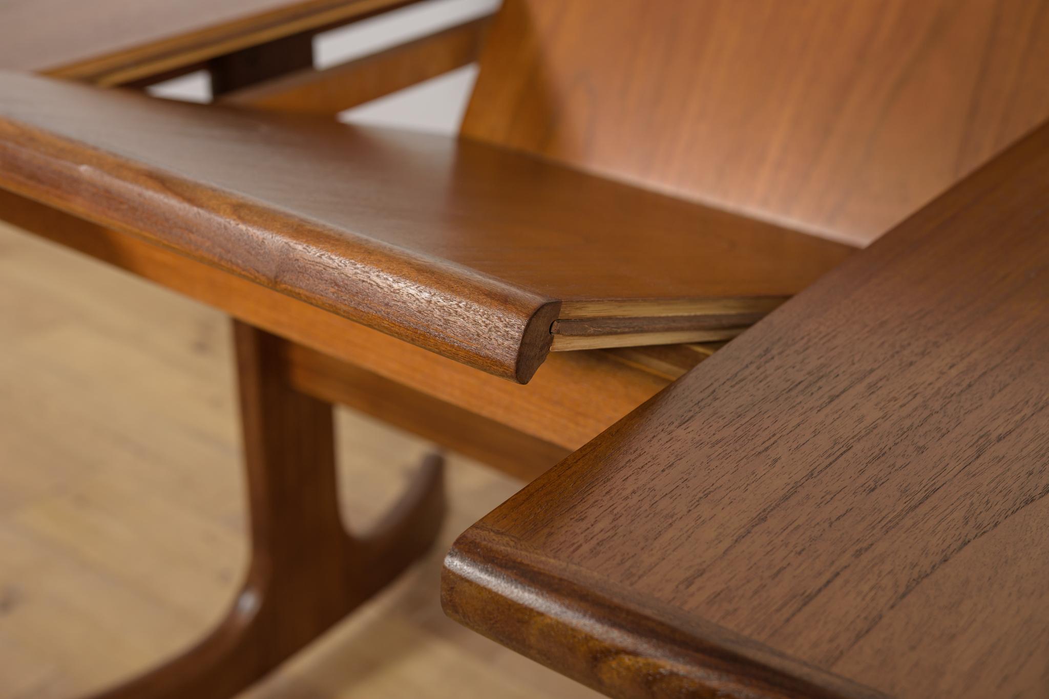 Tavolo da pranzo ovale di metà secolo in teak di G-Plan, Regno Unito, anni '60 in vendita 12