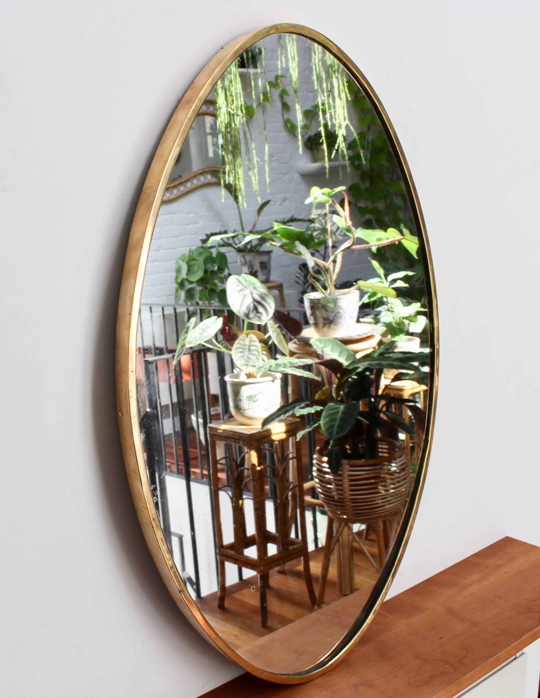 Midcentury Oval Italian Wall Mirror with Brass Frame, circa 1950s In Good Condition In London, GB