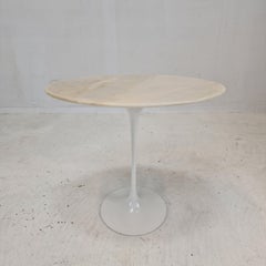 Mid-Century Oval Marble Side Table by Eero Saarinen for Knoll