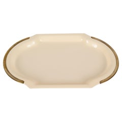 Mid-Century Oval Serving Tray in Brass and Cream-Colored Plexiglass, Italy 1980s