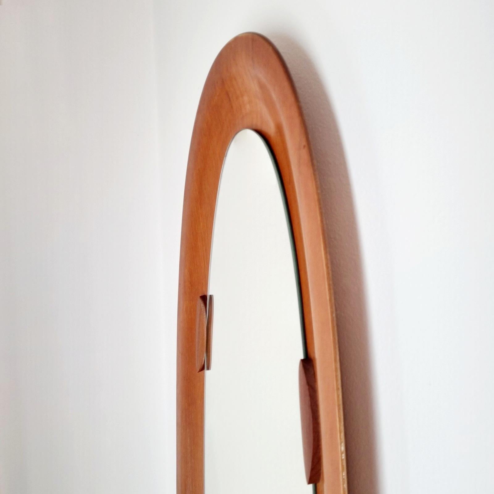 Mid-Century Oval Teak Wall Mirror, Designed by Campo e Graffi, Italy 60s For Sale 6