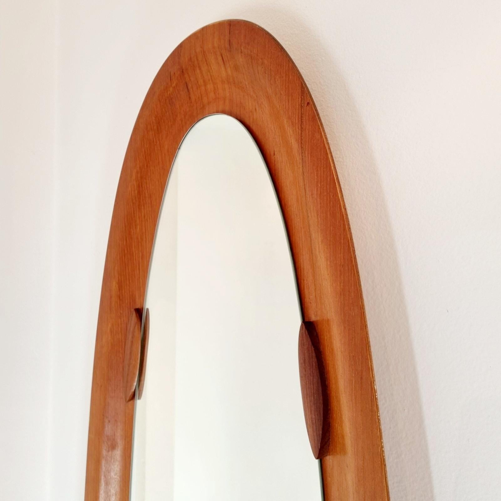 Mid-Century Oval Teak Wall Mirror, Designed by Campo e Graffi, Italy 60s For Sale 1