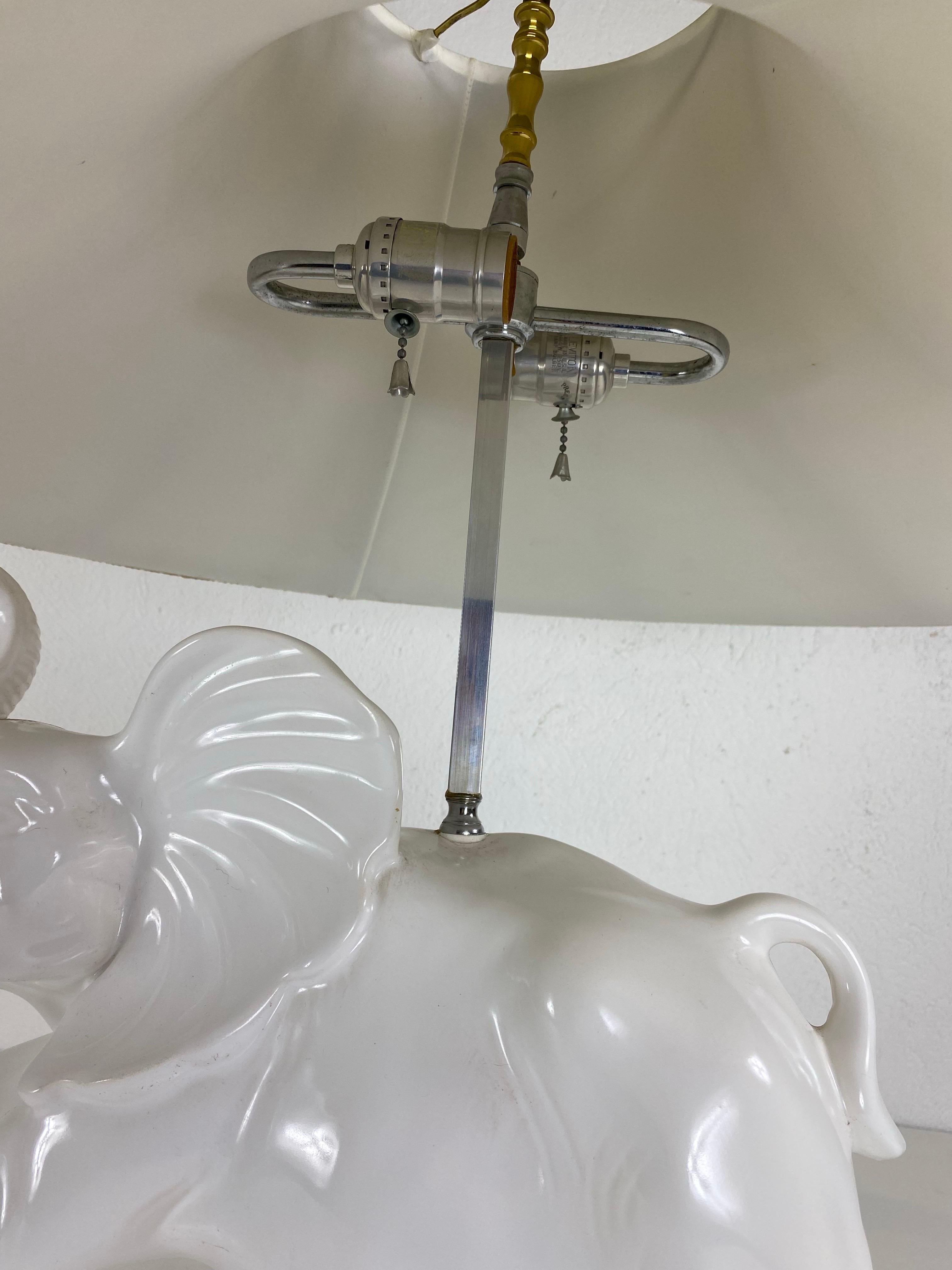 Mid-century oversized  Blanc de chin Italian pottery elephant lamp In Good Condition For Sale In Allentown, PA