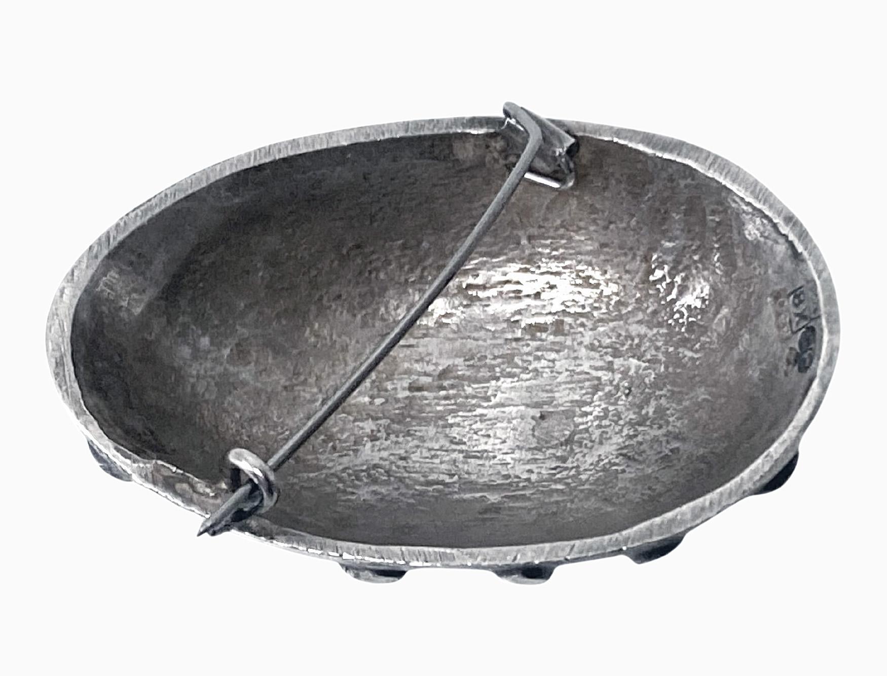 Women's or Men's Mid century oxidised silver egg brooch, Sweden 1948 For Sale