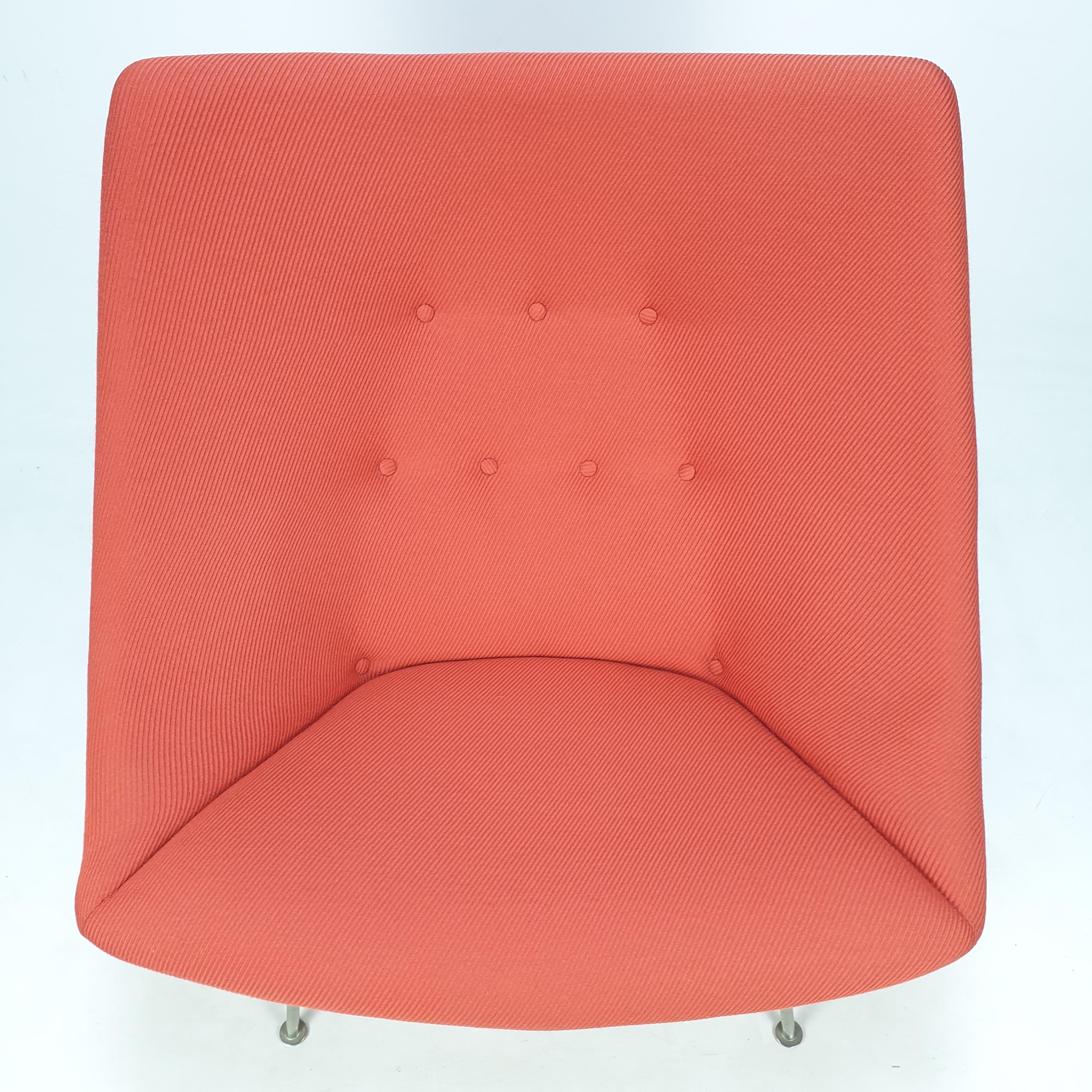 Mid-Century Oyster Lounge Chair by Pierre Paulin for Artifort, 1960s 1