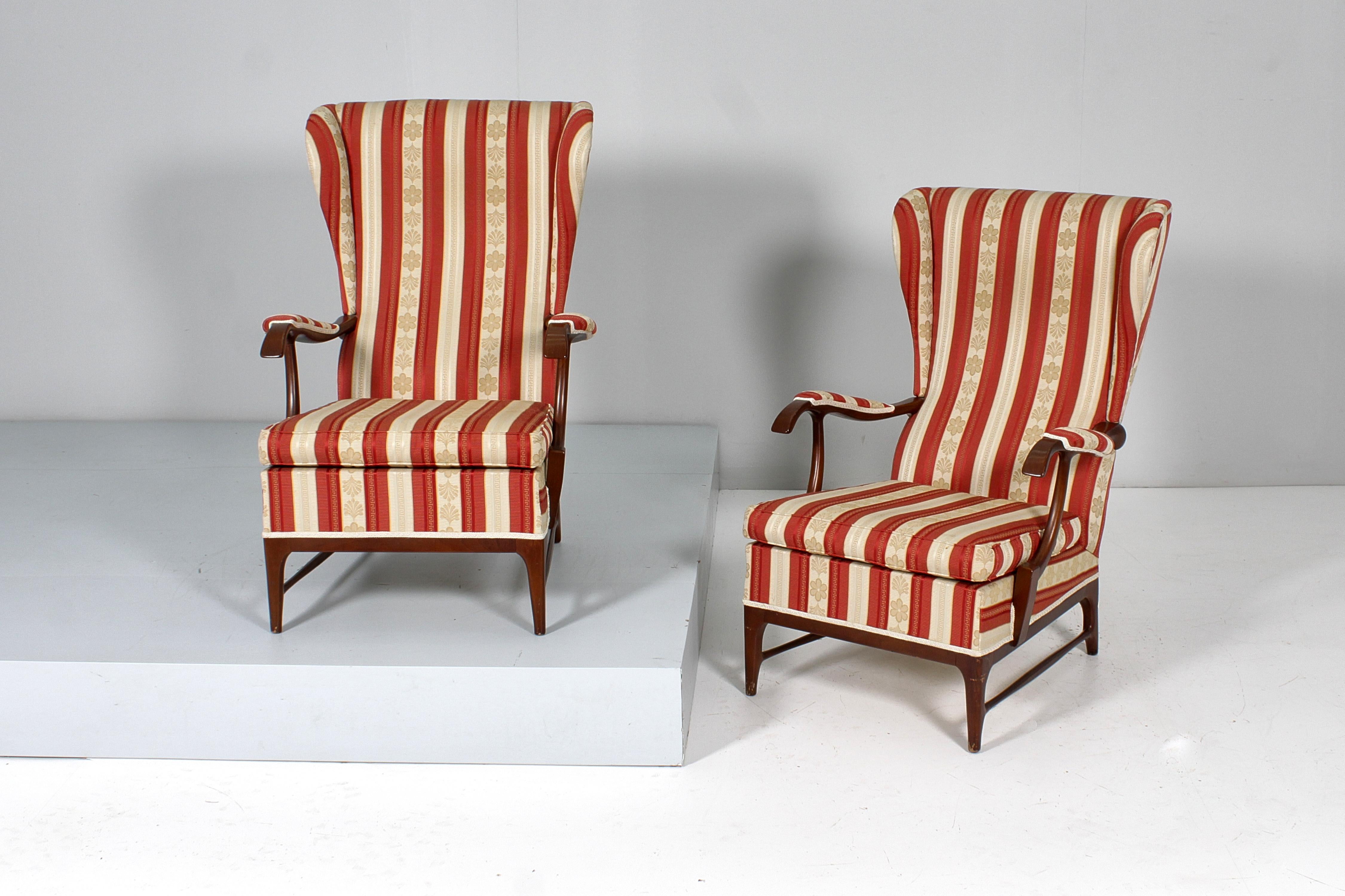 Mid-Century-Sessel aus Holz und Satin, P. Buffa für Frama, 60er Jahre, Italien  (Moderne der Mitte des Jahrhunderts) im Angebot