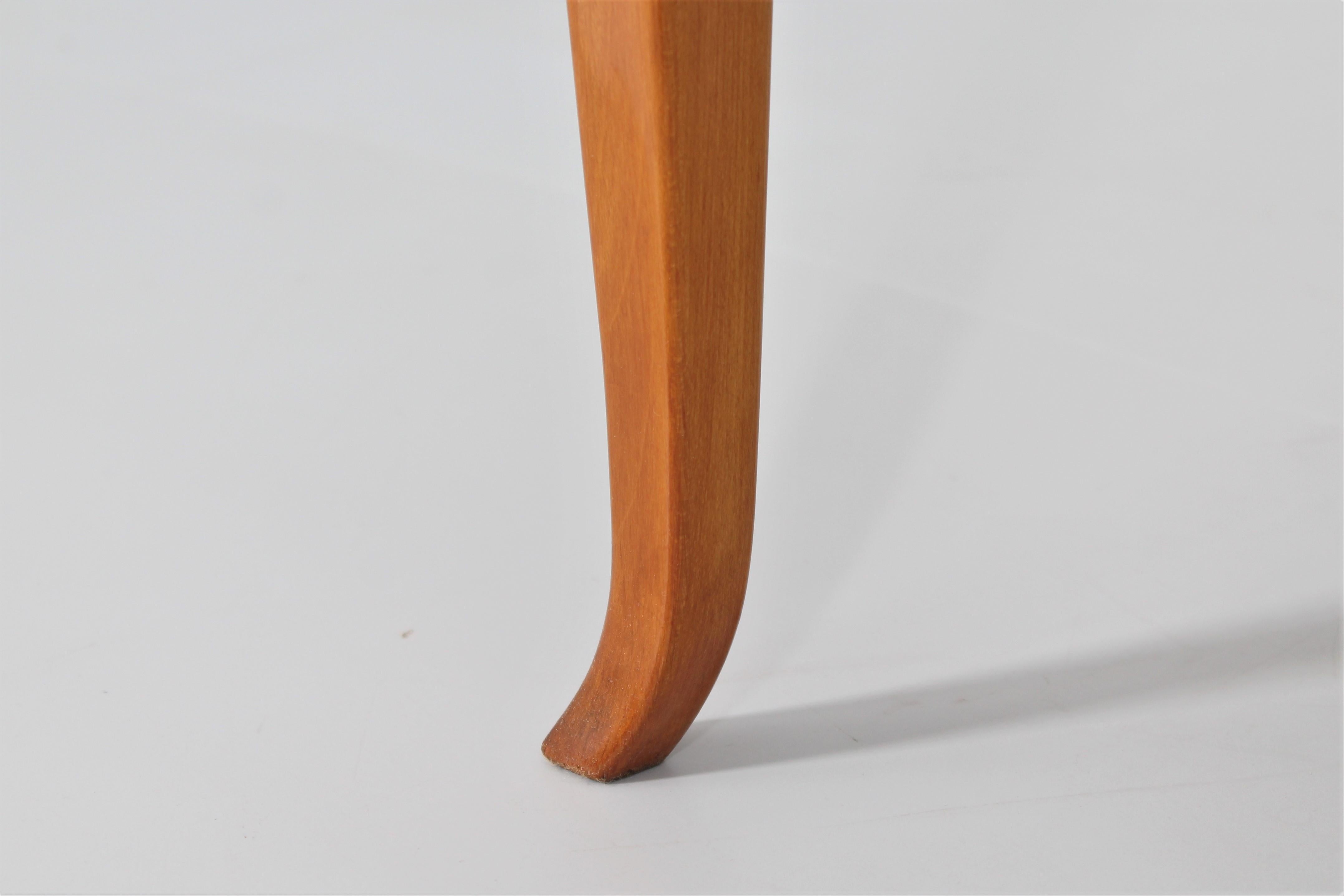 Milieu du XXe siècle Table basse en bois et verre de style P. Buffa du milieu du siècle dernier, Italie, années 50 en vente