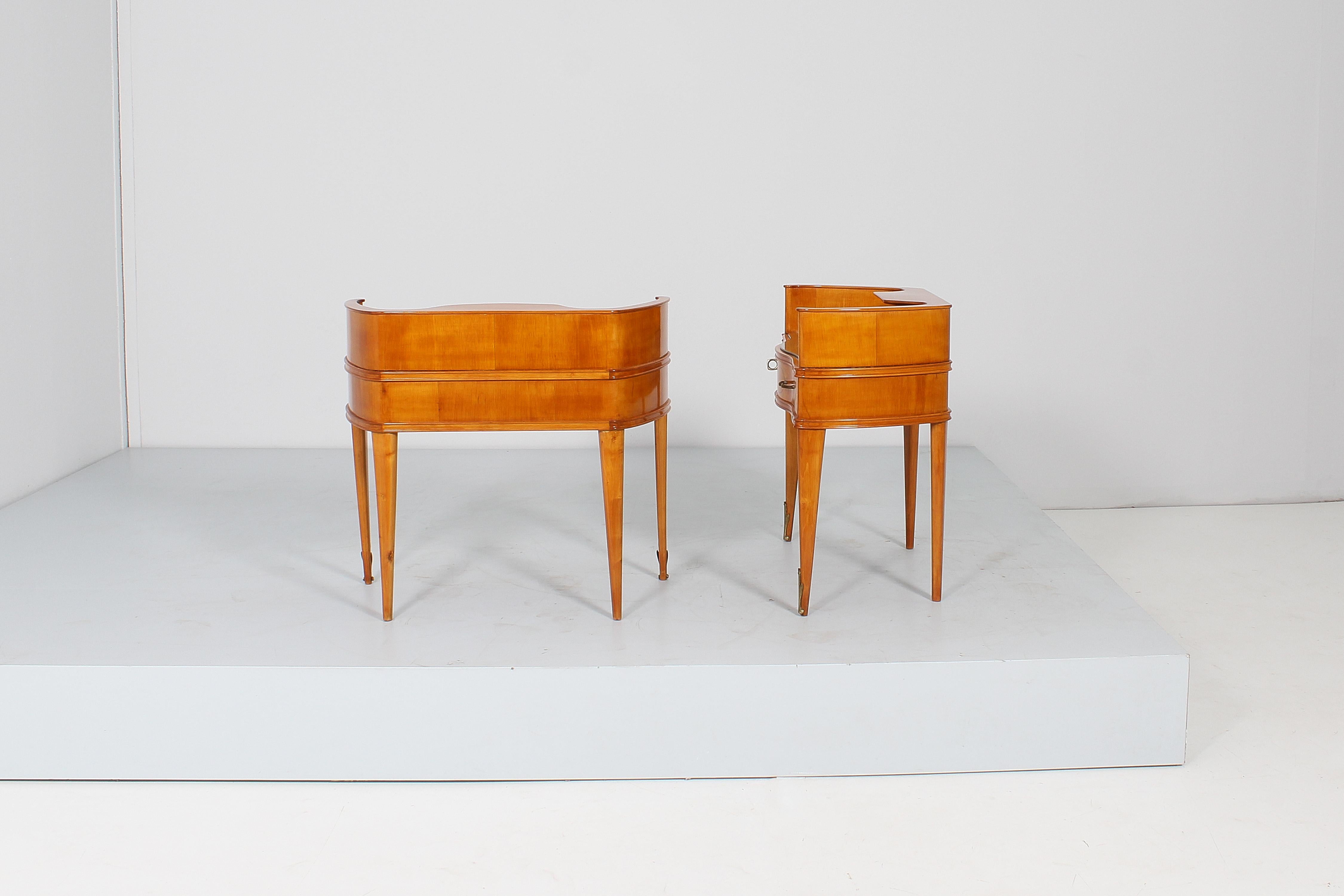 Mid-Century P. Buffa Wood and Glass Nightstands, Set of 2, Italy, 1950s In Good Condition In Palermo, IT