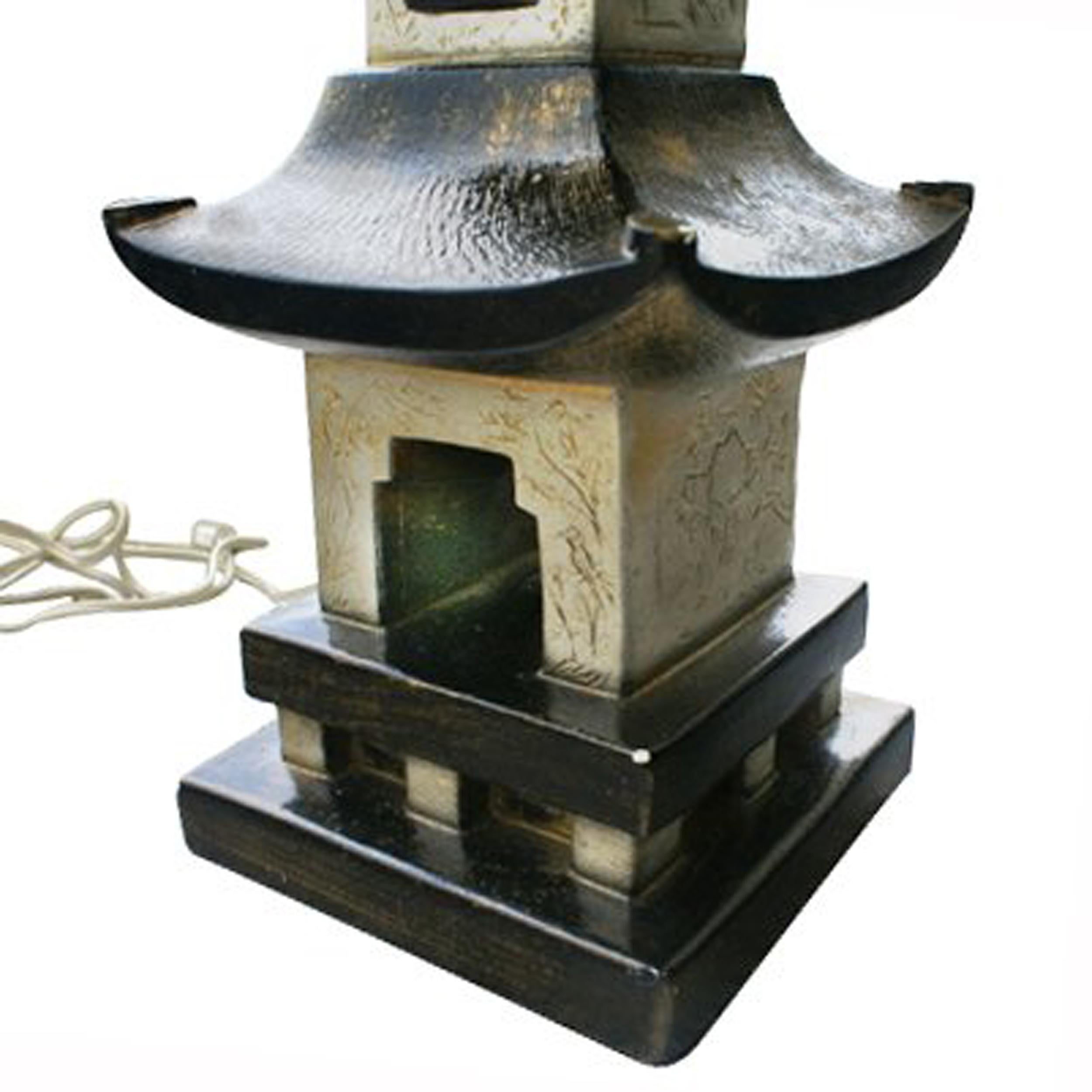 20th Century Mid Century Pagoda Lamp For Sale