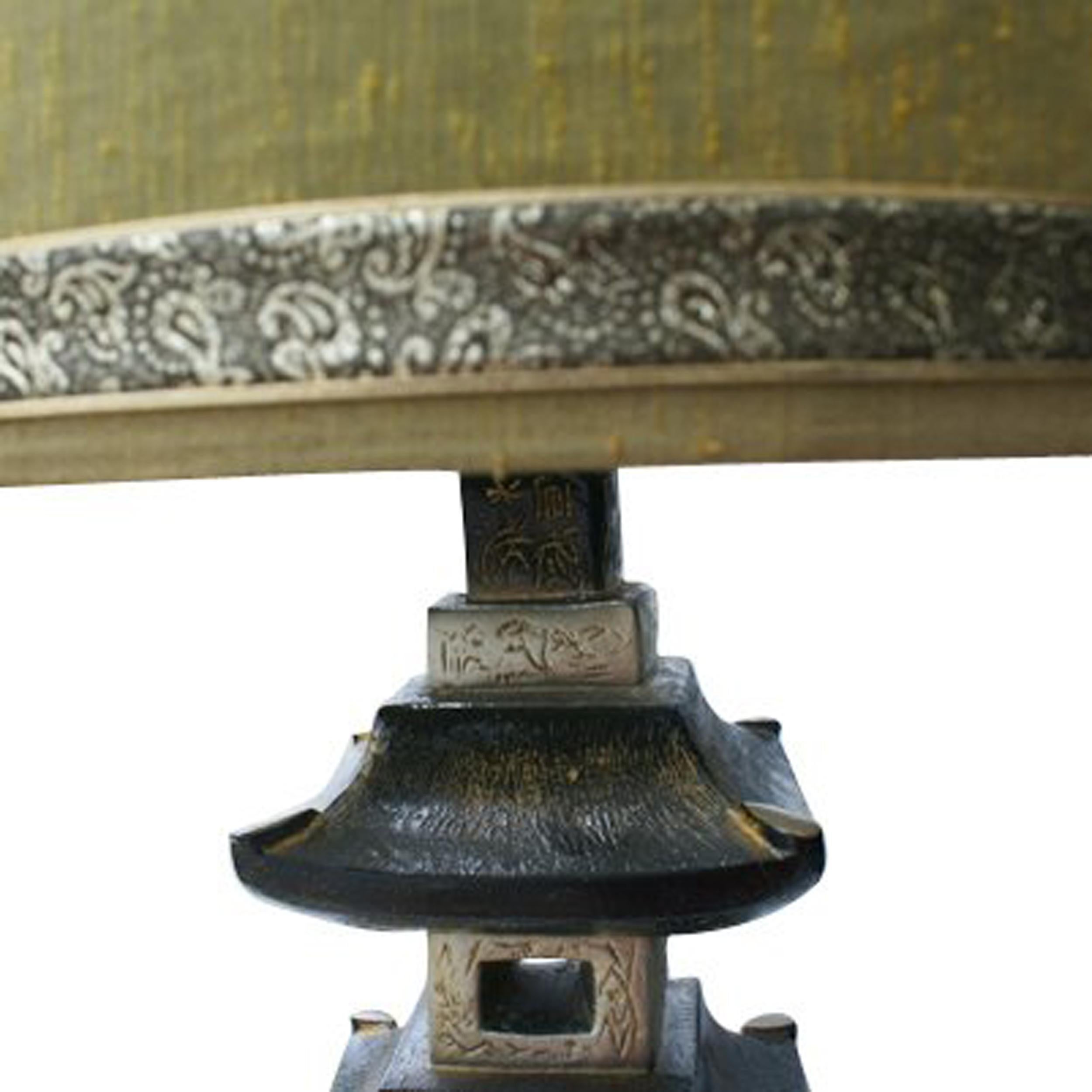 Ceramic Mid Century Pagoda Lamp For Sale