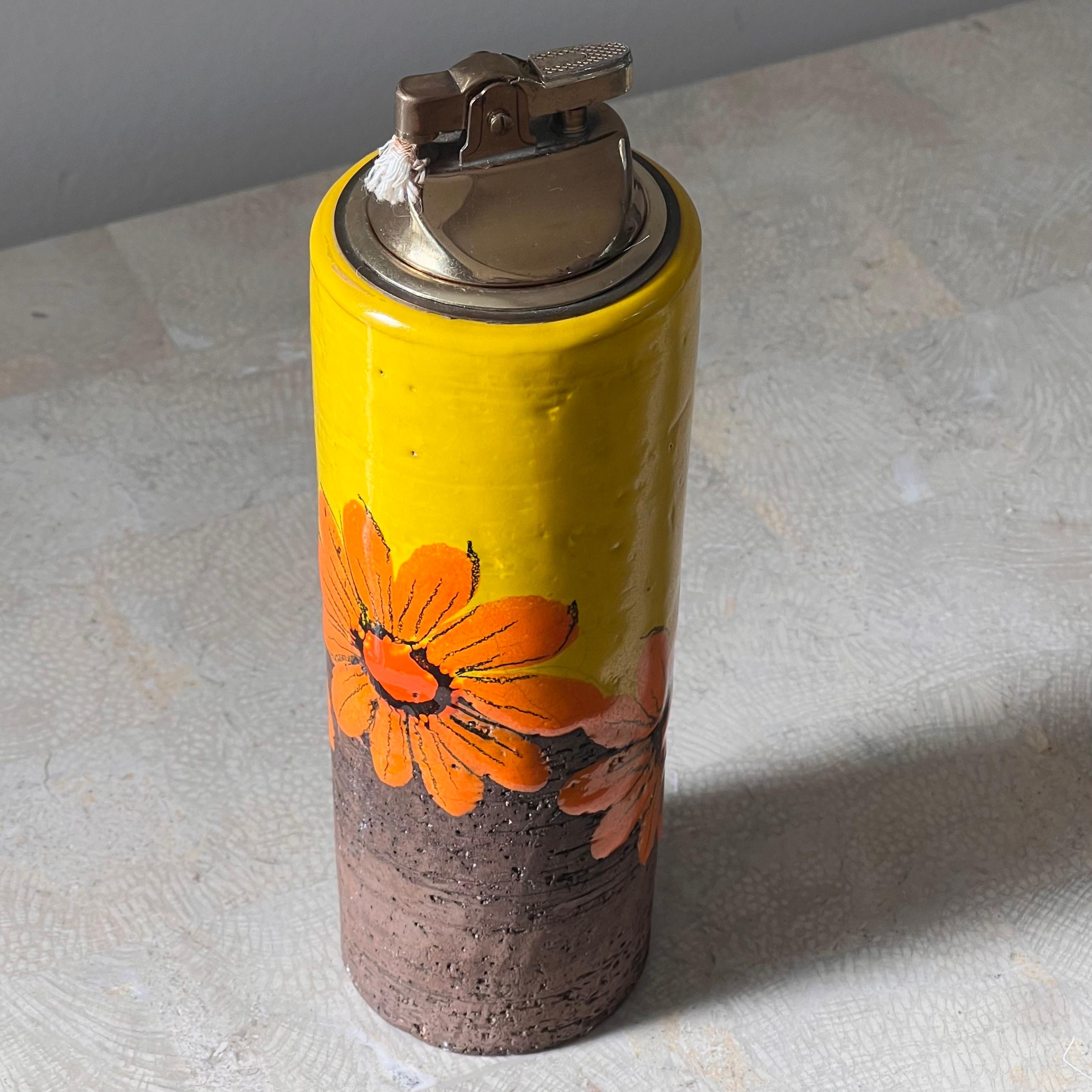 Mid-Century Modern Mid century painted ceramic lighter by Aldo Londi for Bitossi, 1960s For Sale