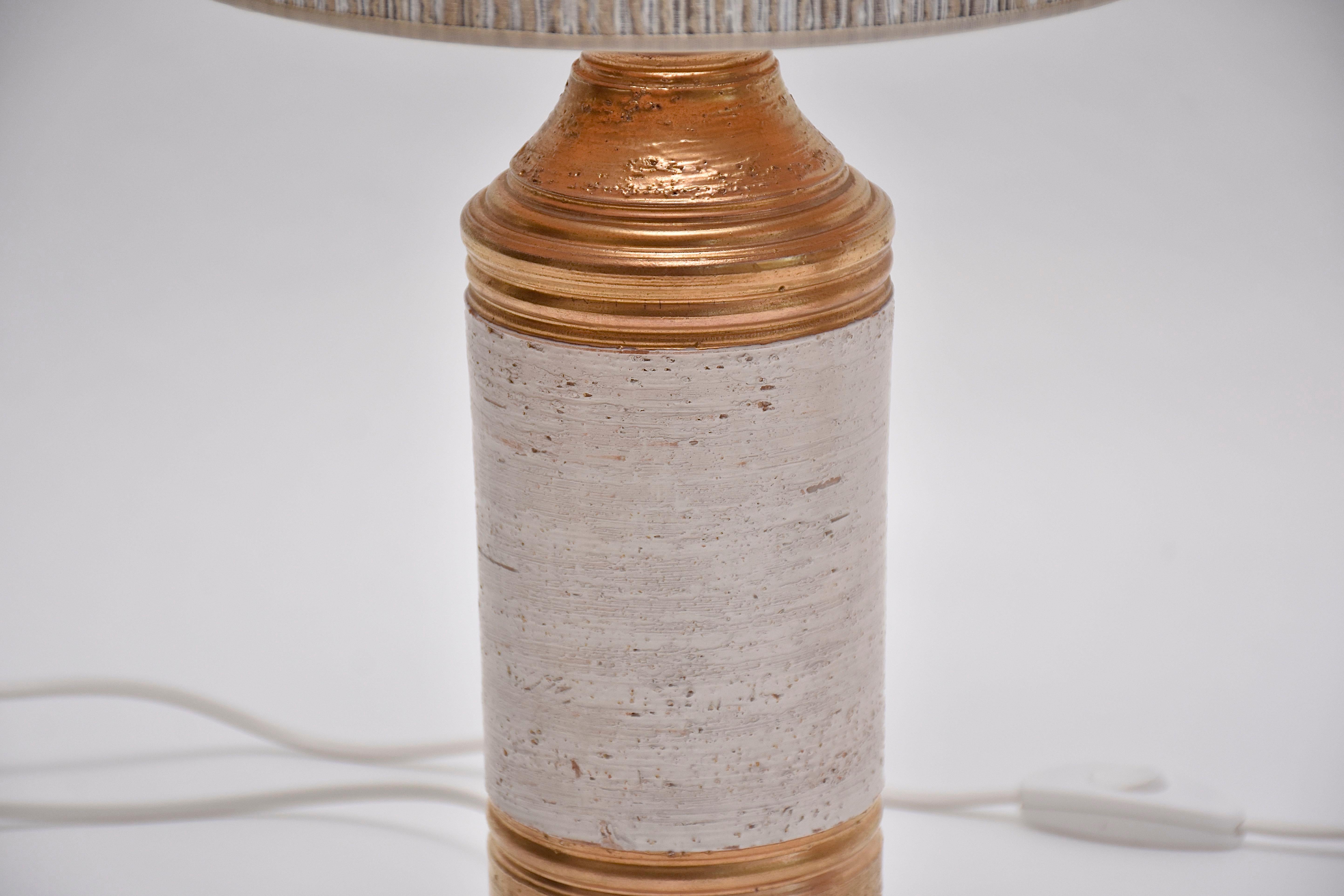 Vernissé Paire de lampes de table en céramique du milieu du siècle par Bitossi en vente