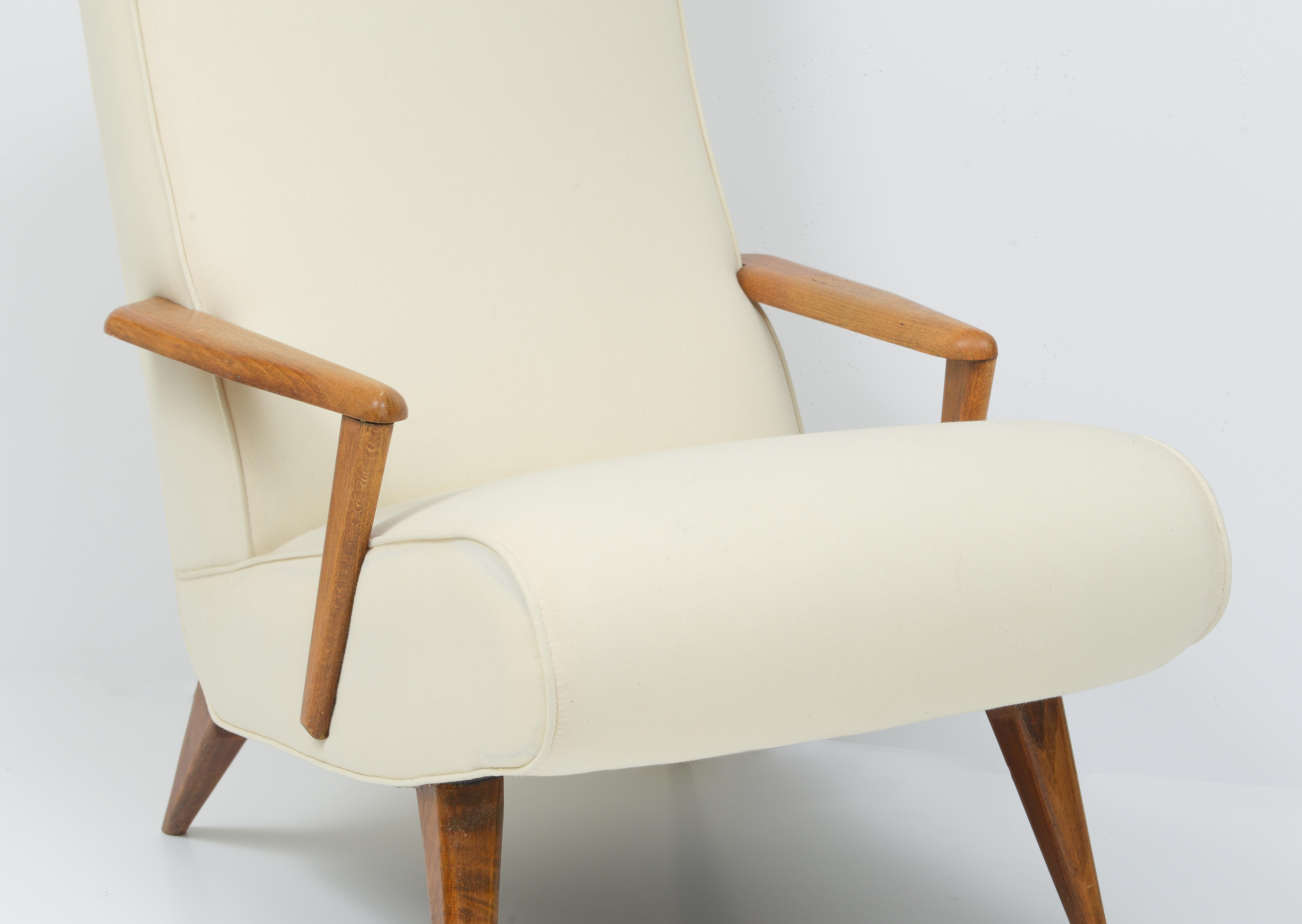 Mid-Century Modern Sculptural Pair Italian White Wood Elegant Lounge Chairs, 1960's, Italy For Sale