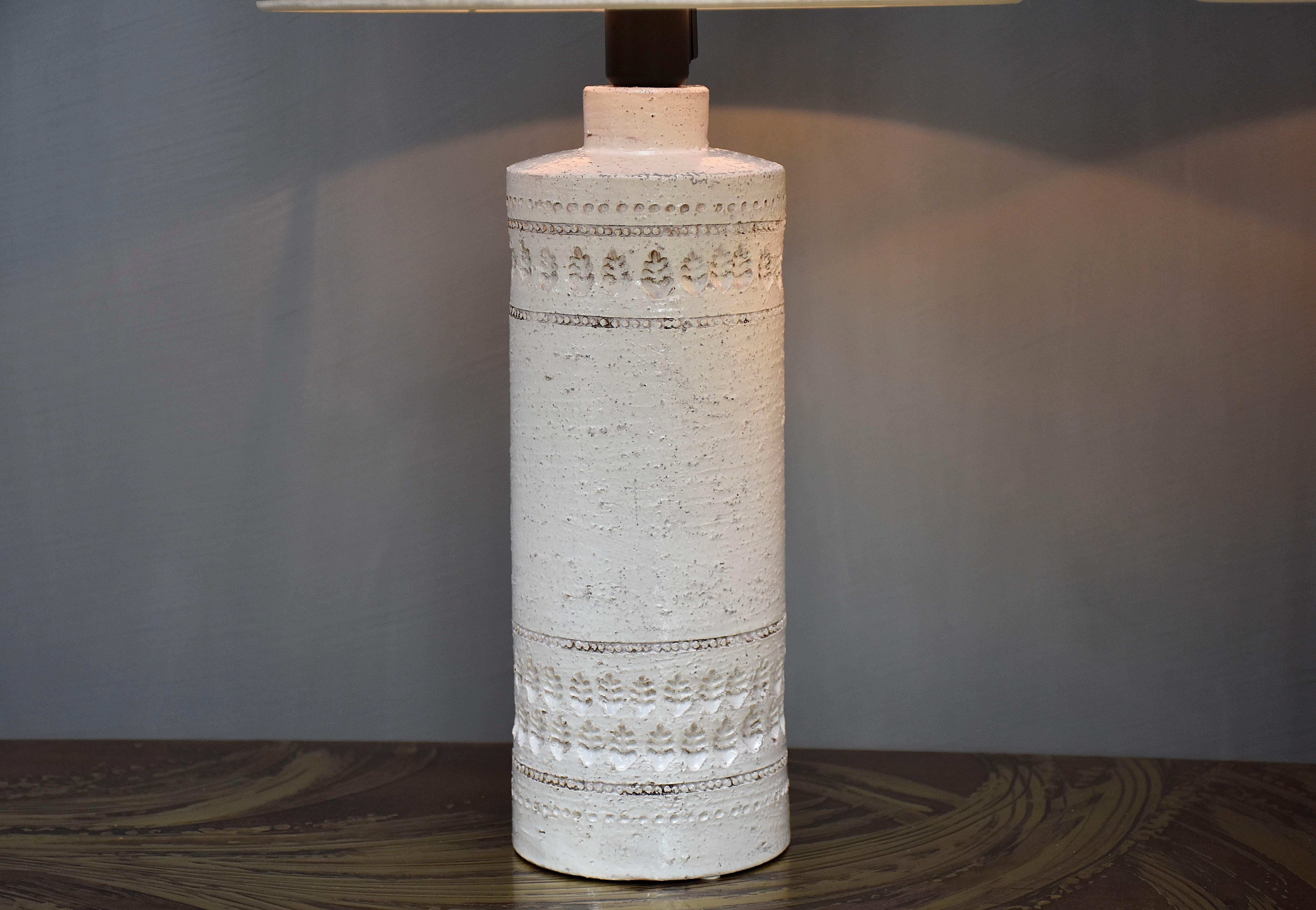 Mid-Century Modern Paire de grandes lampes de table en céramique du milieu du siècle dernier par Bitossi pour Bergboms en vente