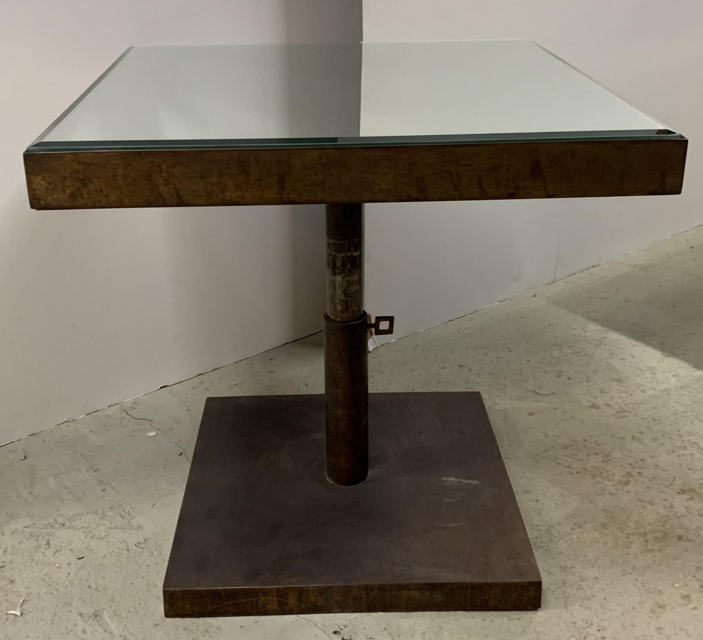 Mid century Modern Lorin Marsh Telescoping Square Side End Tables Beveled Mirror In Good Condition In Roslyn, NY