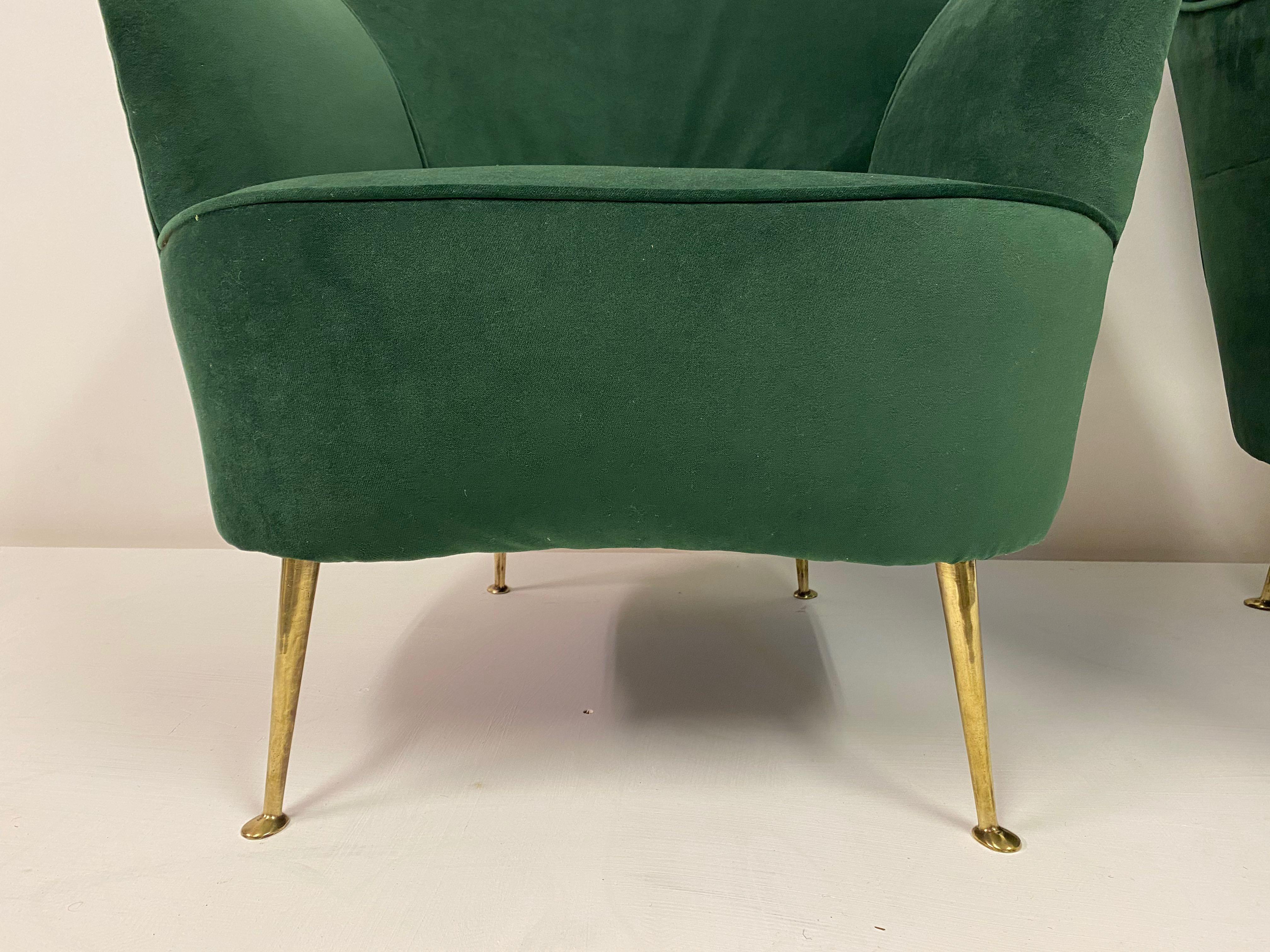 Mid-Century Modern Midcentury Pair of 1950s Italian Armchairs in Green Velvet