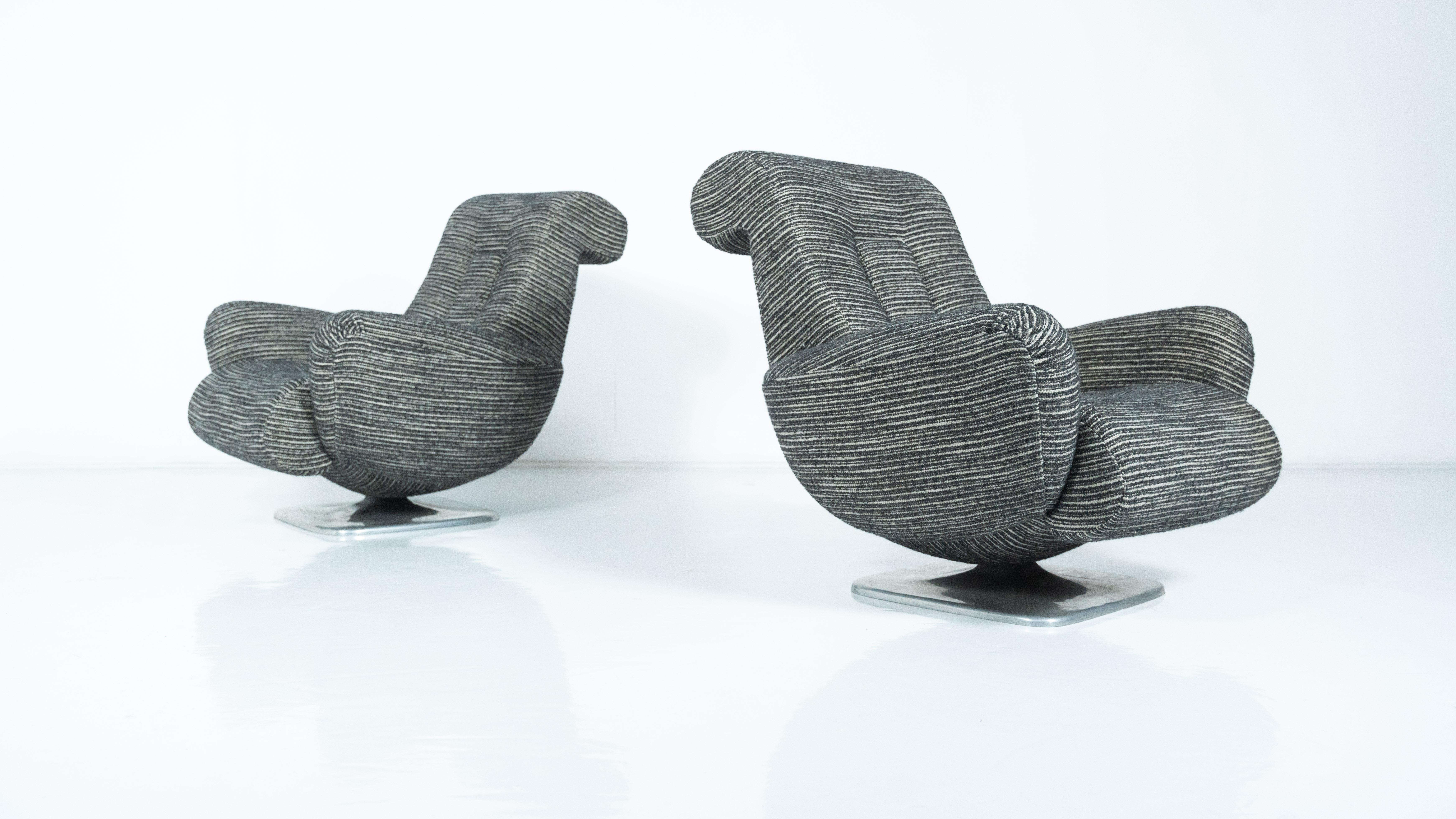 Coppia di poltrone di metà secolo, anni '60 in vendita 3