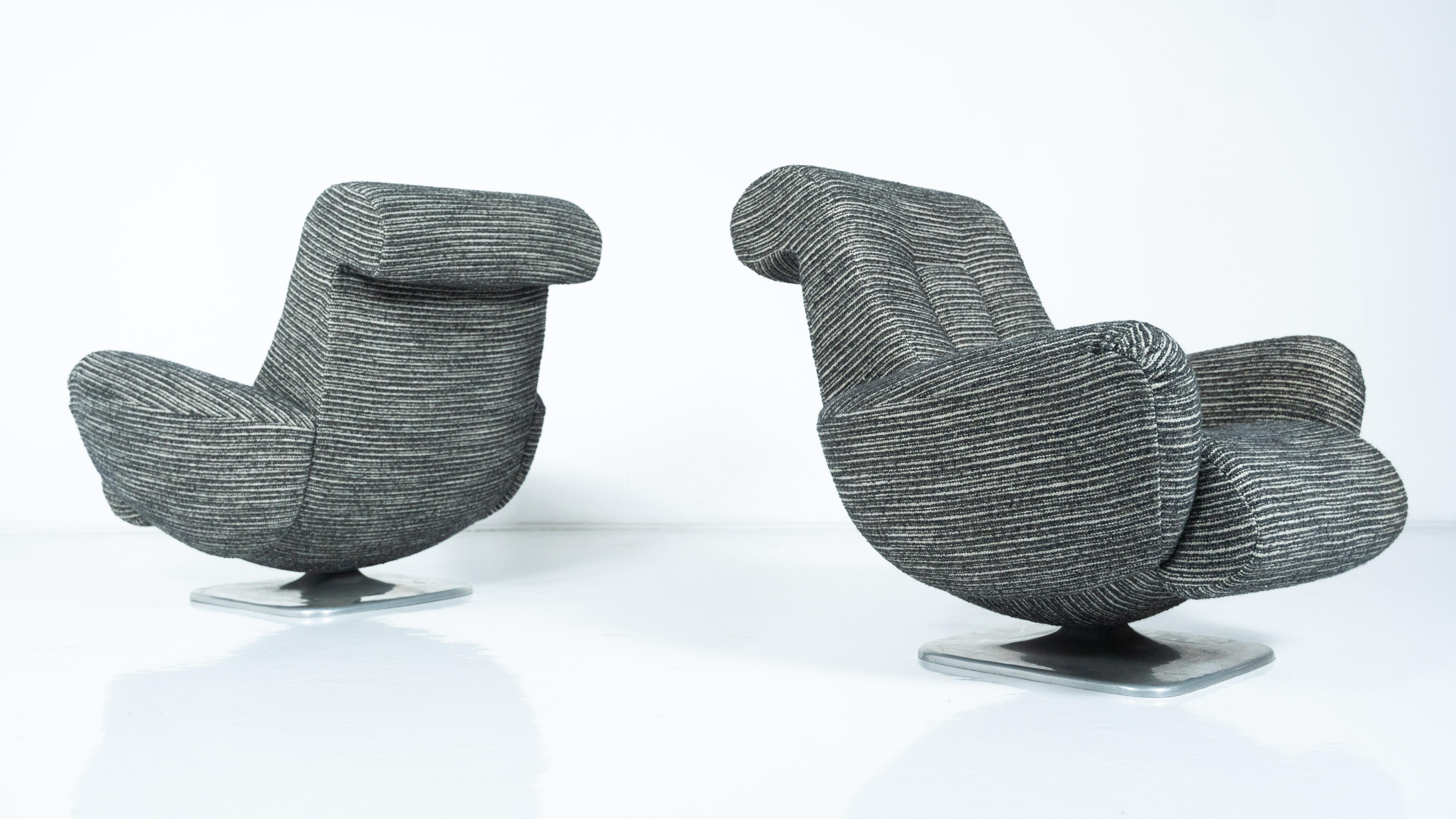 Coppia di poltrone di metà secolo, anni '60 in vendita 6